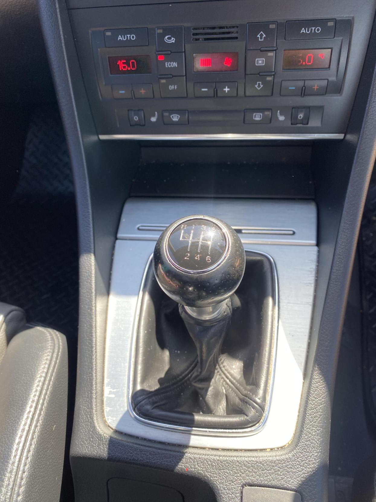 Audi A4 2.0 TFSI S line Special Edition Saloon 4dr Petrol Manual (192 g/km, 217 bhp)