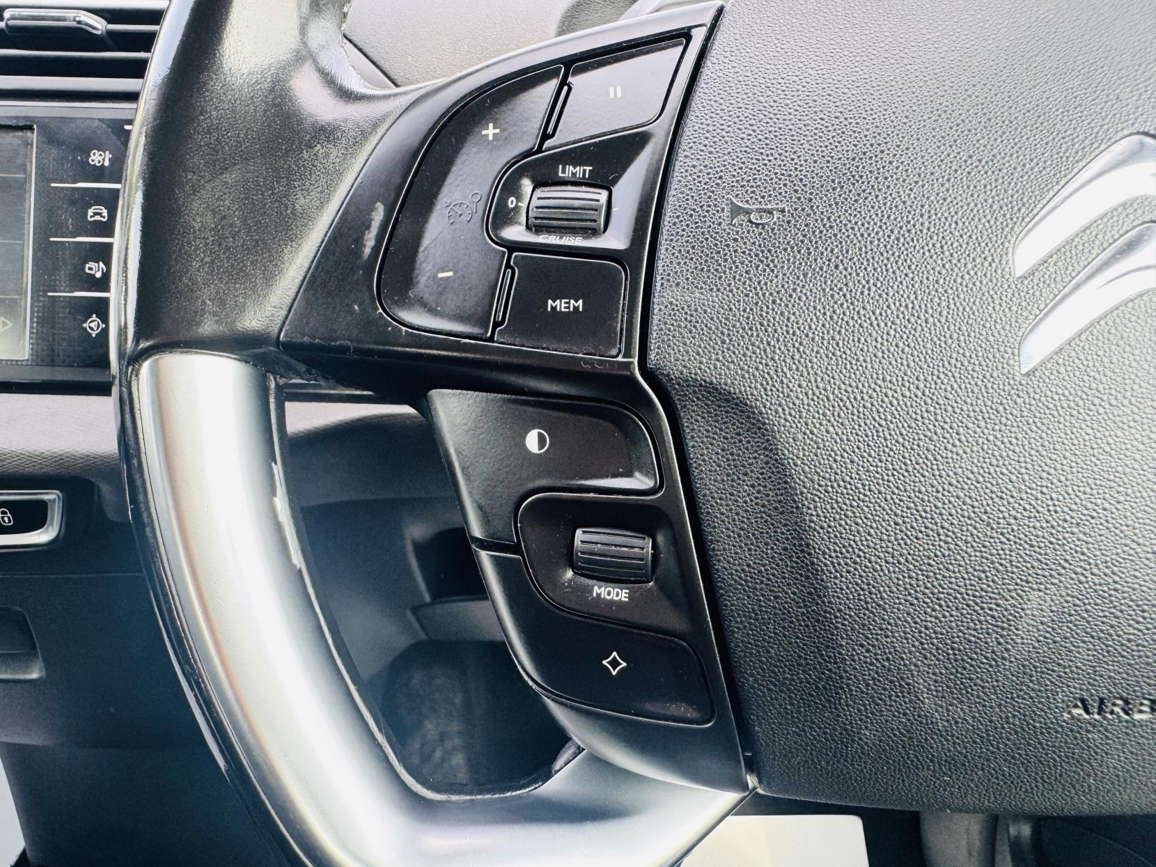Citroen Grand C4 Picasso 1.6 e-HDi Exclusive MPV 5dr Diesel ETG6 Euro 5 (s/s) (115 ps)