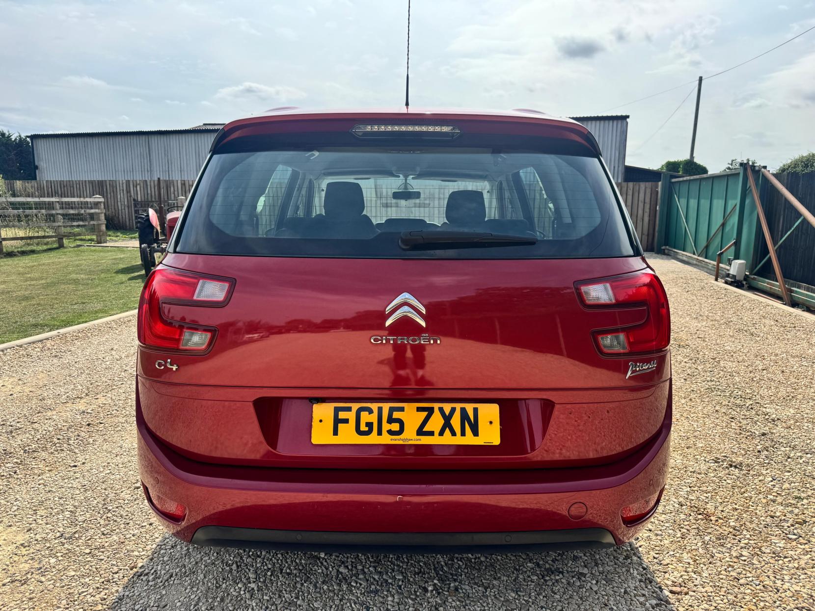 Citroen Grand C4 Picasso 1.6 e-HDi Exclusive MPV 5dr Diesel ETG6 Euro 5 (s/s) (115 ps)
