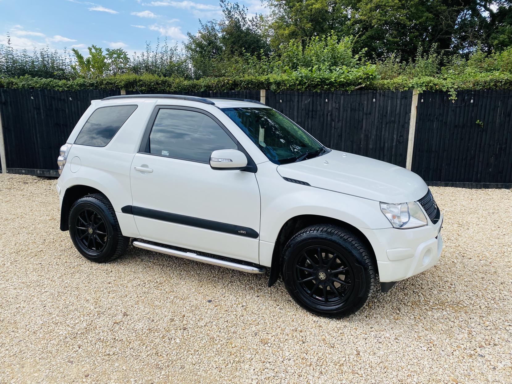 Suzuki Grand Vitara 2.4 VVT SZ4 SUV 3dr Petrol Manual 4WD Euro 5 (169 ps)