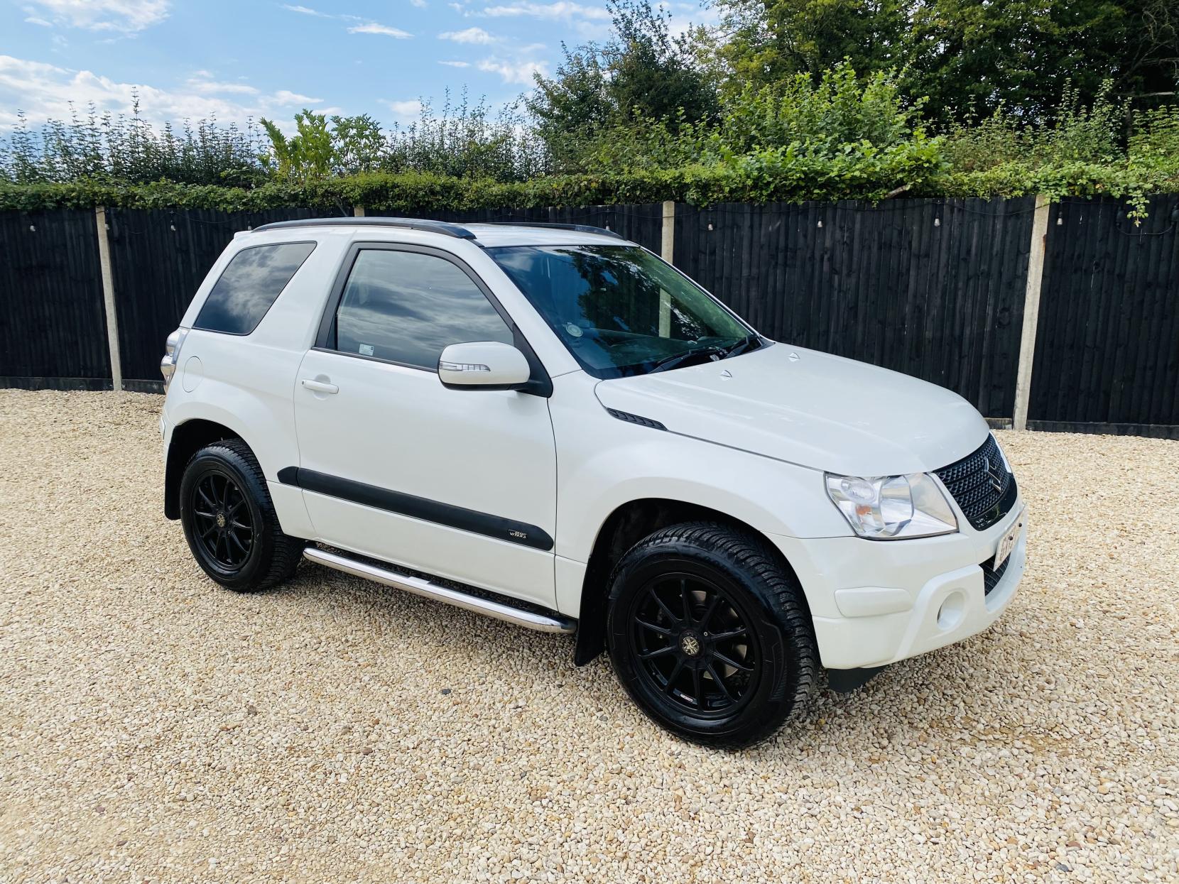 Suzuki Grand Vitara 2.4 VVT SZ4 SUV 3dr Petrol Manual 4WD Euro 5 (169 ps)