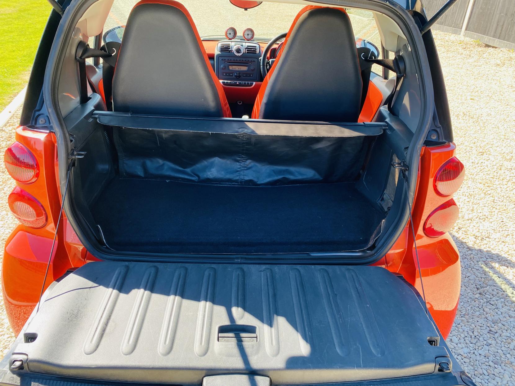 Smart fortwo 1.0 Passion Coupe 2dr Petrol Auto Euro 4 (84 bhp)