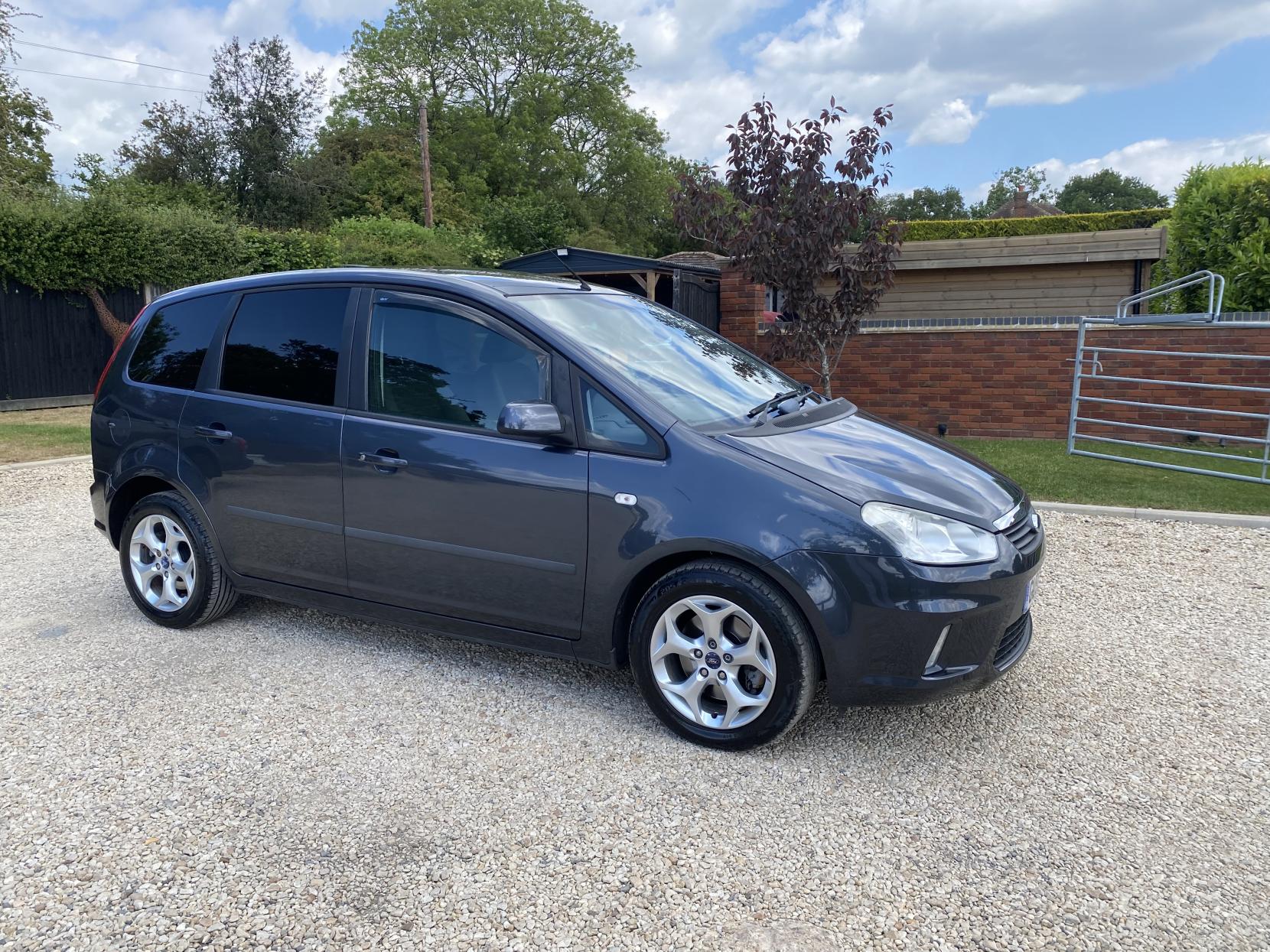 Ford C-Max 2.0 Zetec MPV 5dr Petrol Automatic (194 g/km, 143 bhp)