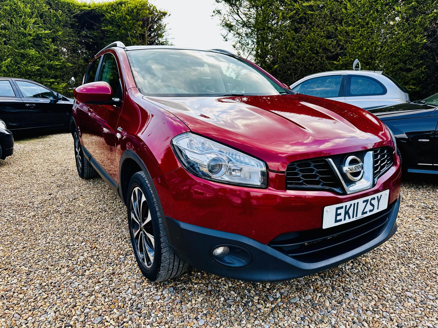 Nissan Qashqai 1.6 n-tec SUV 5dr Petrol Manual 2WD Euro 5 (117 ps)