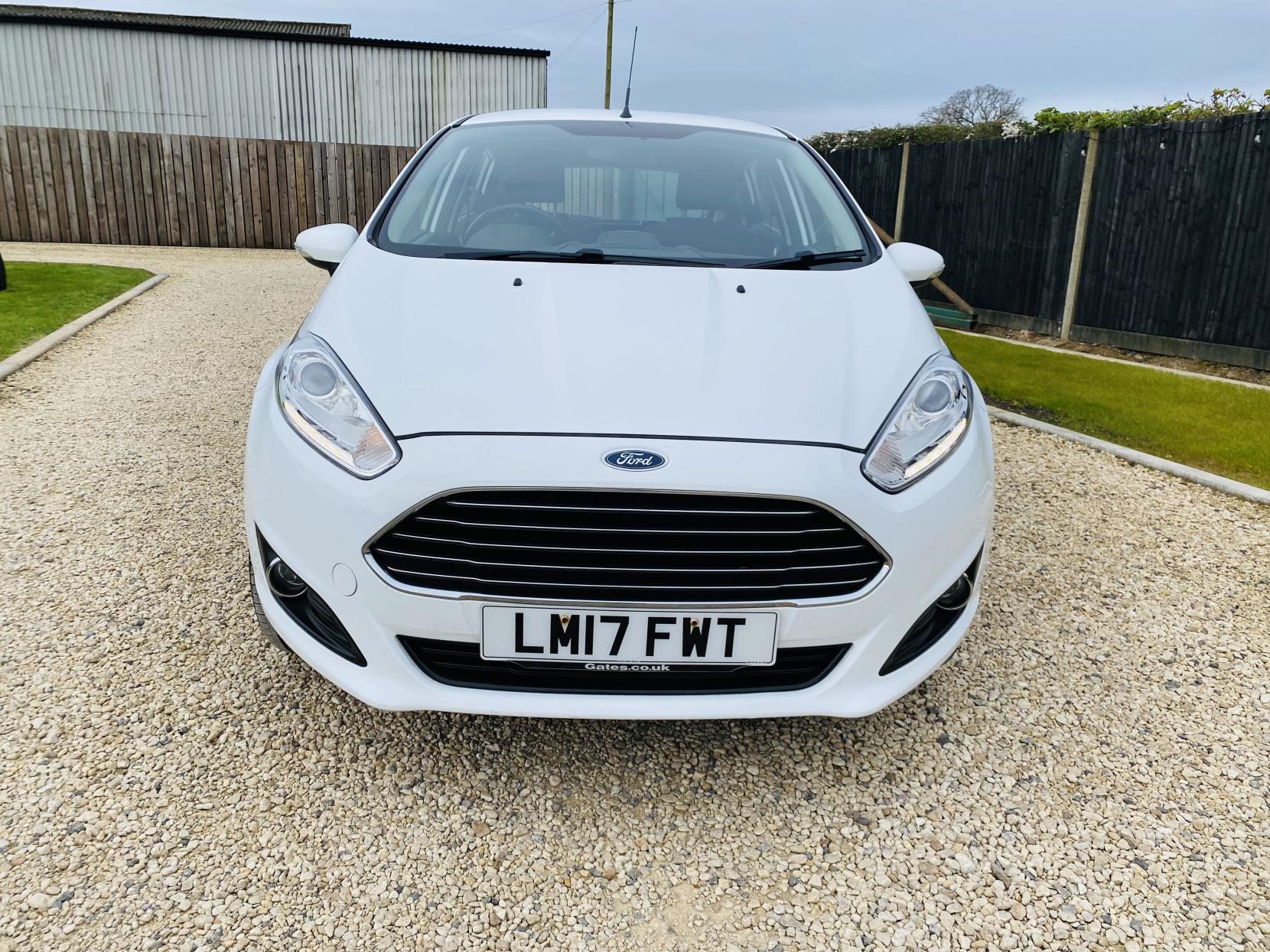 Ford Fiesta 1.25 Zetec Hatchback 5dr Petrol Manual Euro 6 (82 ps)