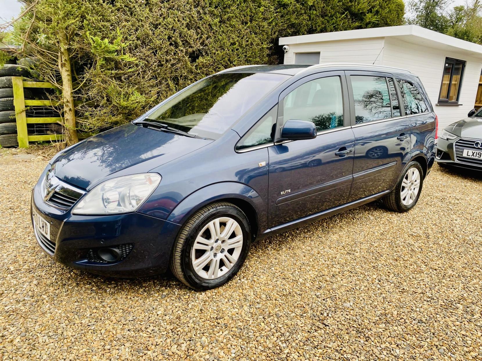 Vauxhall Zafira 1.9 CDTi Elite MPV 5dr Diesel Auto Euro 4 (120 ps)