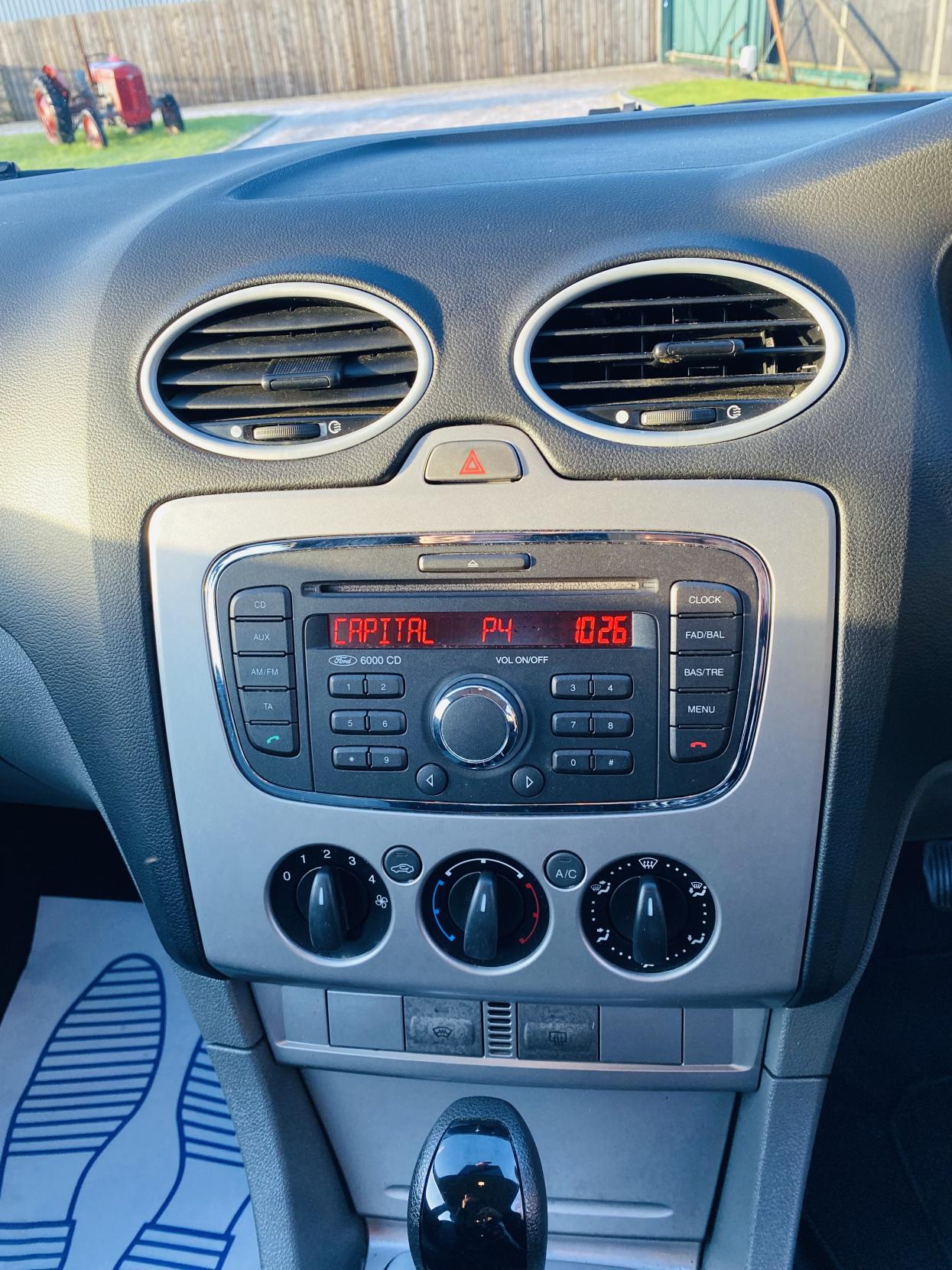 Ford Focus 1.6 Zetec Estate (2007 - 2011)