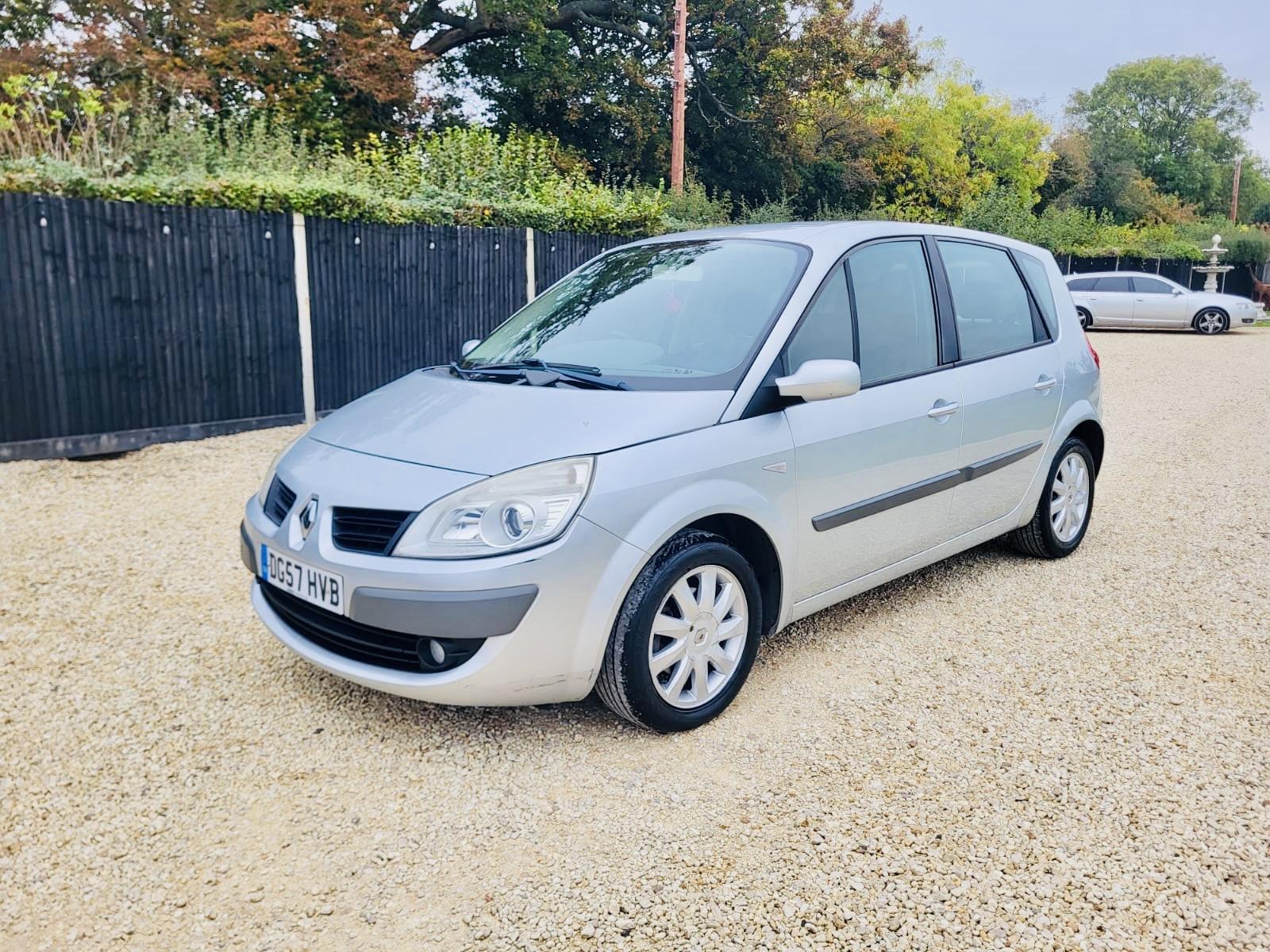 Renault Scenic 1.6 VVT Dynamique MPV 5dr Petrol Automatic (191 g/km, 111 bhp)
