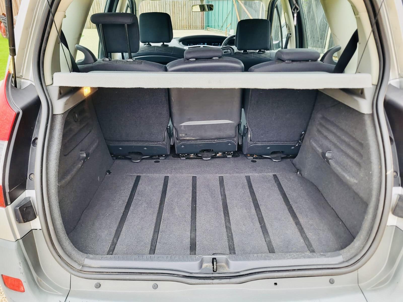 Renault Scenic 1.6 VVT Dynamique MPV 5dr Petrol Automatic (191 g/km, 111 bhp)