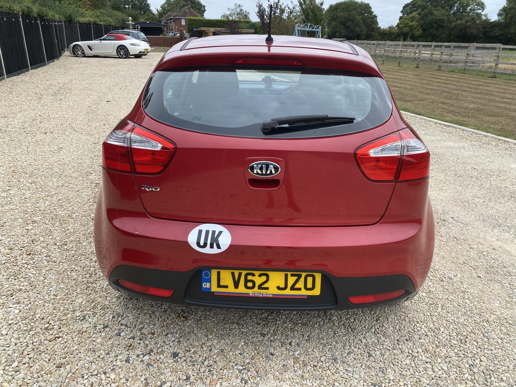Kia Rio 1.25 2 Hatchback 5dr Petrol Manual Euro 5 (84 bhp)