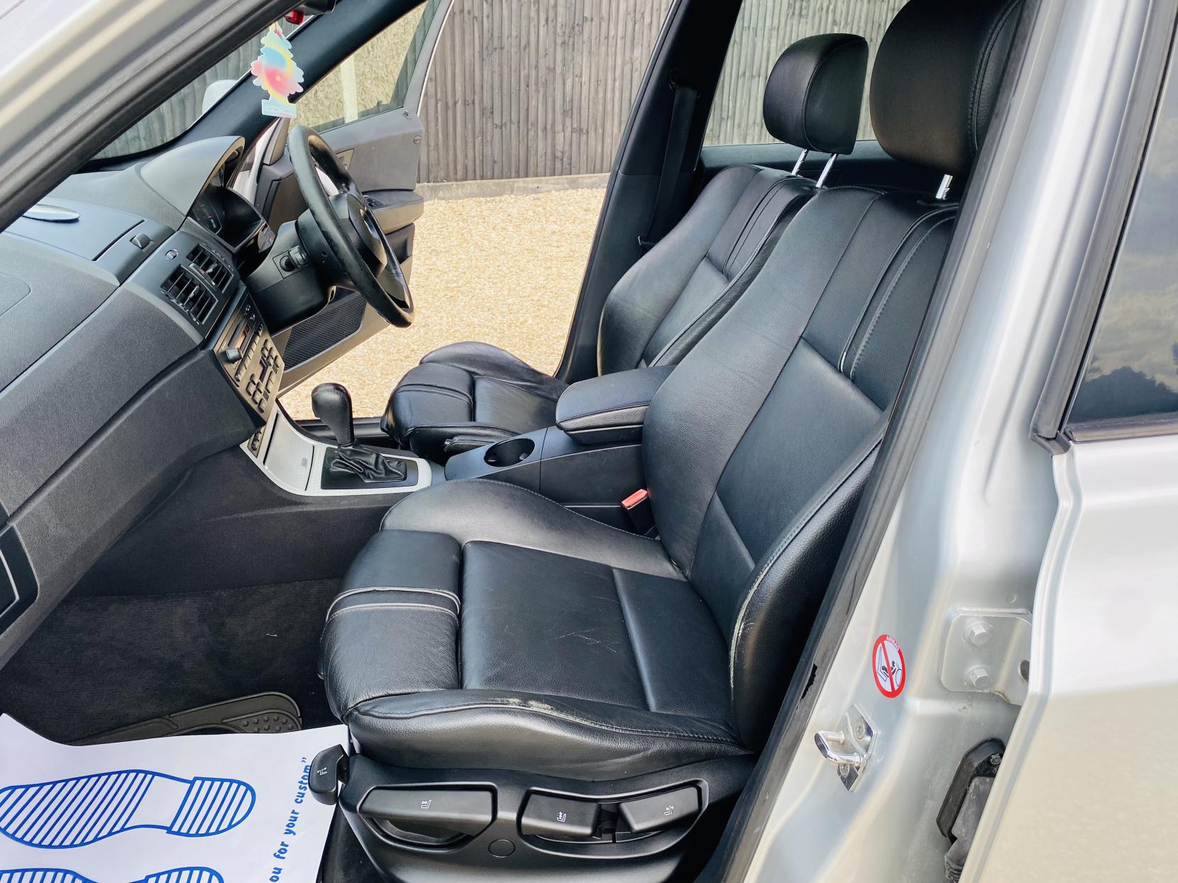 BMW X3 2.5i Sport SUV 5dr Petrol Auto 4WD Euro 3 (192 bhp)