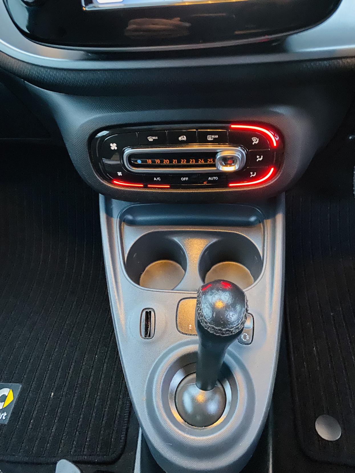 Smart fortwo 0.9T Prime (Premium) Coupe 2dr Petrol Twinamic Euro 6 (s/s) (90 ps)