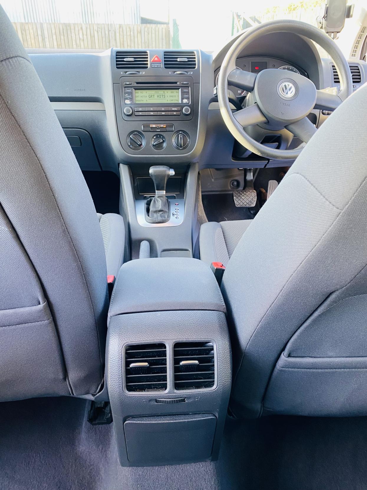 Volkswagen Golf 1.6 FSI SE Hatchback 5dr Petrol Automatic (178 g/km, 113 bhp)