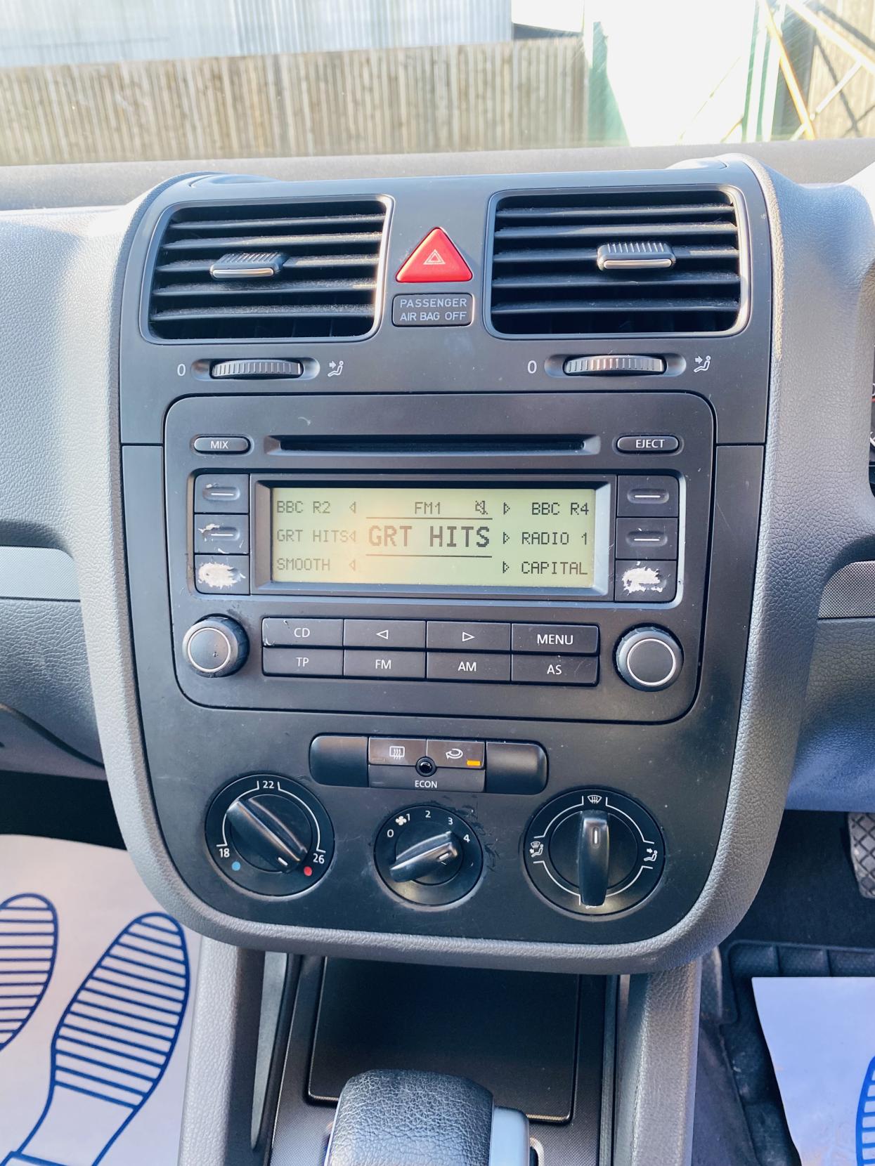 Volkswagen Golf 1.6 FSI SE Hatchback 5dr Petrol Automatic (178 g/km, 113 bhp)