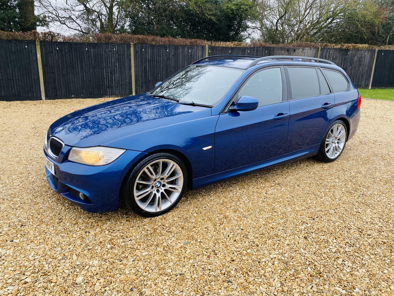 BMW 3 Series 2.0 318i M Sport Touring 5dr Petrol Manual Euro 4 (143 ps)