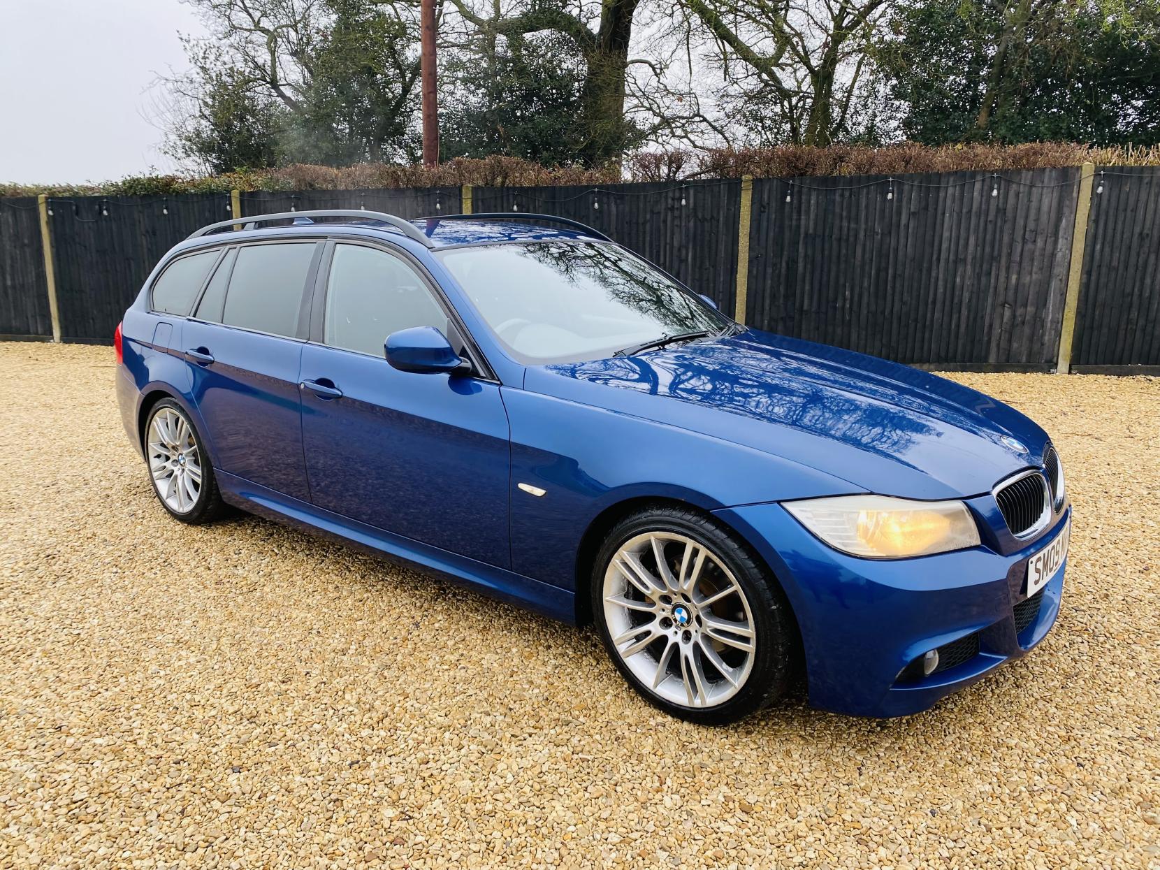 BMW 3 Series 2.0 318i M Sport Touring 5dr Petrol Manual Euro 4 (143 ps)