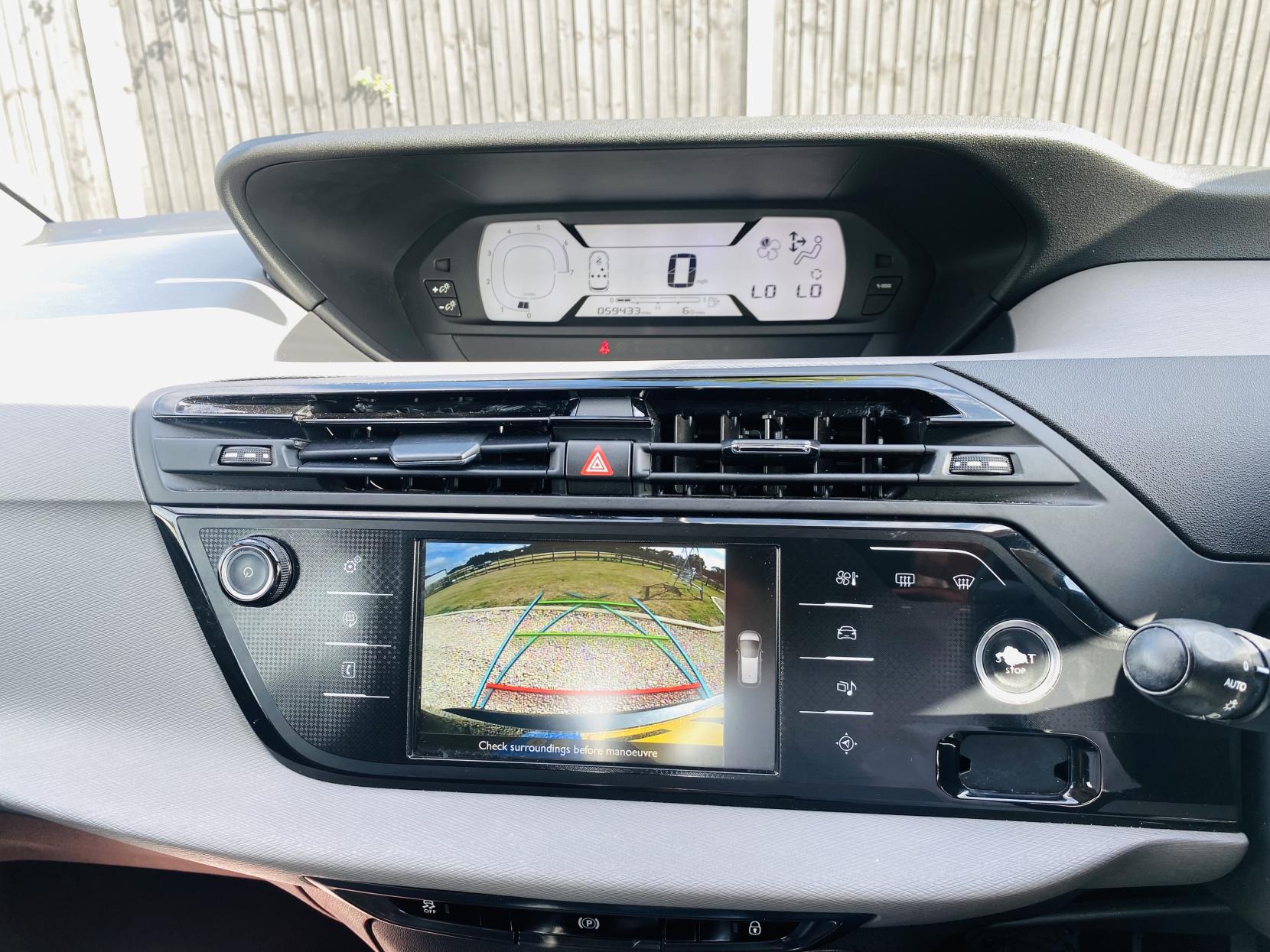 Citroen C4 Picasso 1.6 VTi VTR+ MPV 5dr Petrol Manual Euro 5 (120 ps)