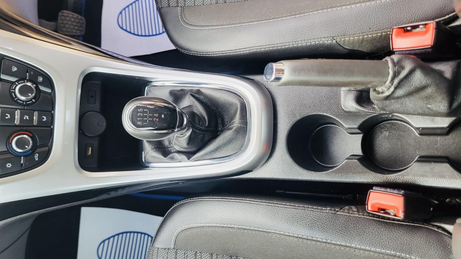 Vauxhall Astra 1.4i Excite Hatchback 5dr Petrol Manual Euro 6 (100 ps)