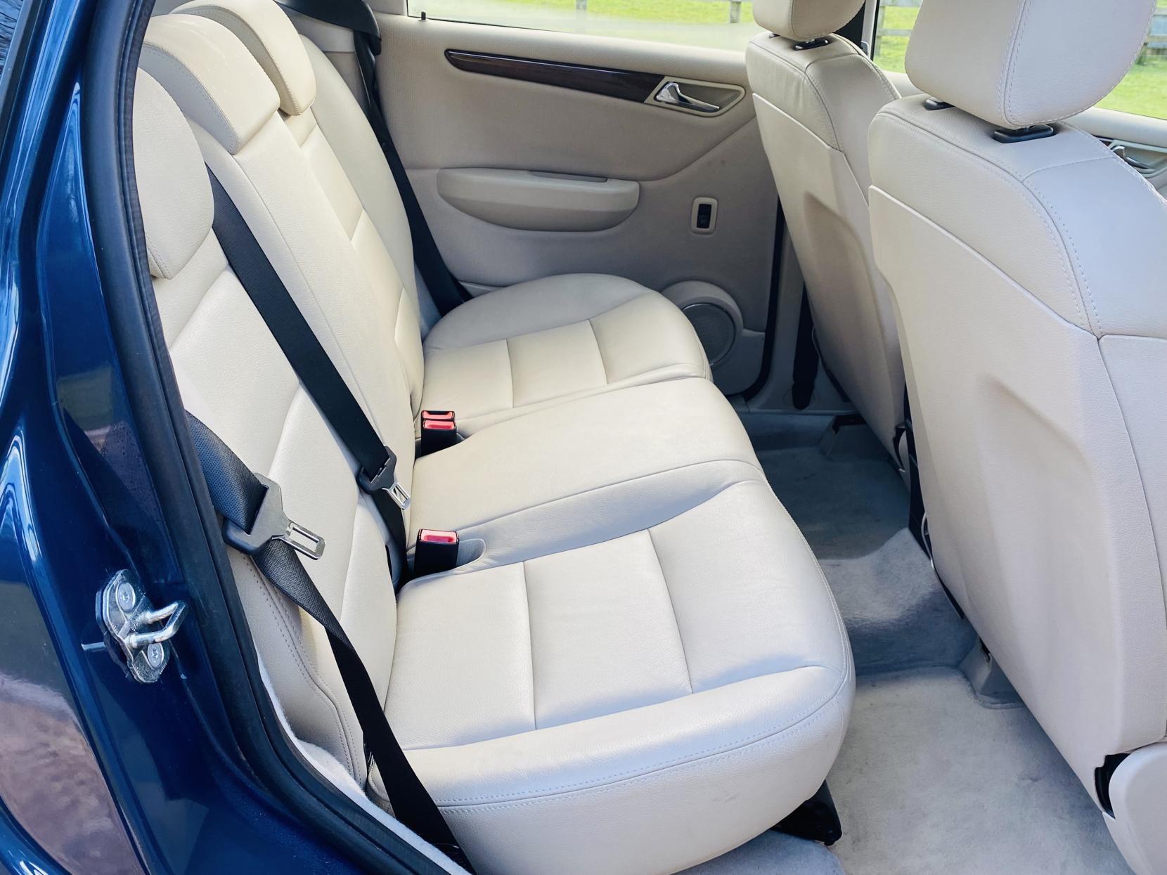 Mercedes-Benz A Class 1.7 A170 Elegance SE Hatchback 5dr Petrol CVT (157 g/km, 116 bhp)