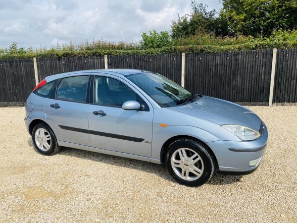 Ford Focus 1.6i 16v Zetec Hatchback 5dr Petrol Automatic (192 g/km, 99 bhp)