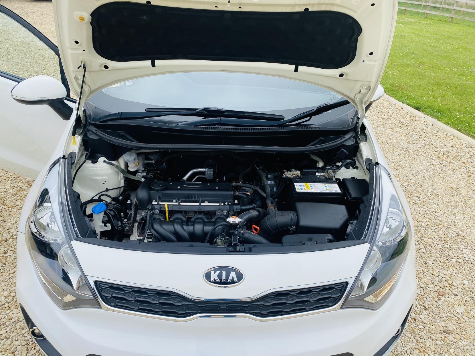 Kia Rio 1.4 2 Hatchback 5dr Petrol Auto Euro 5 (107 bhp)