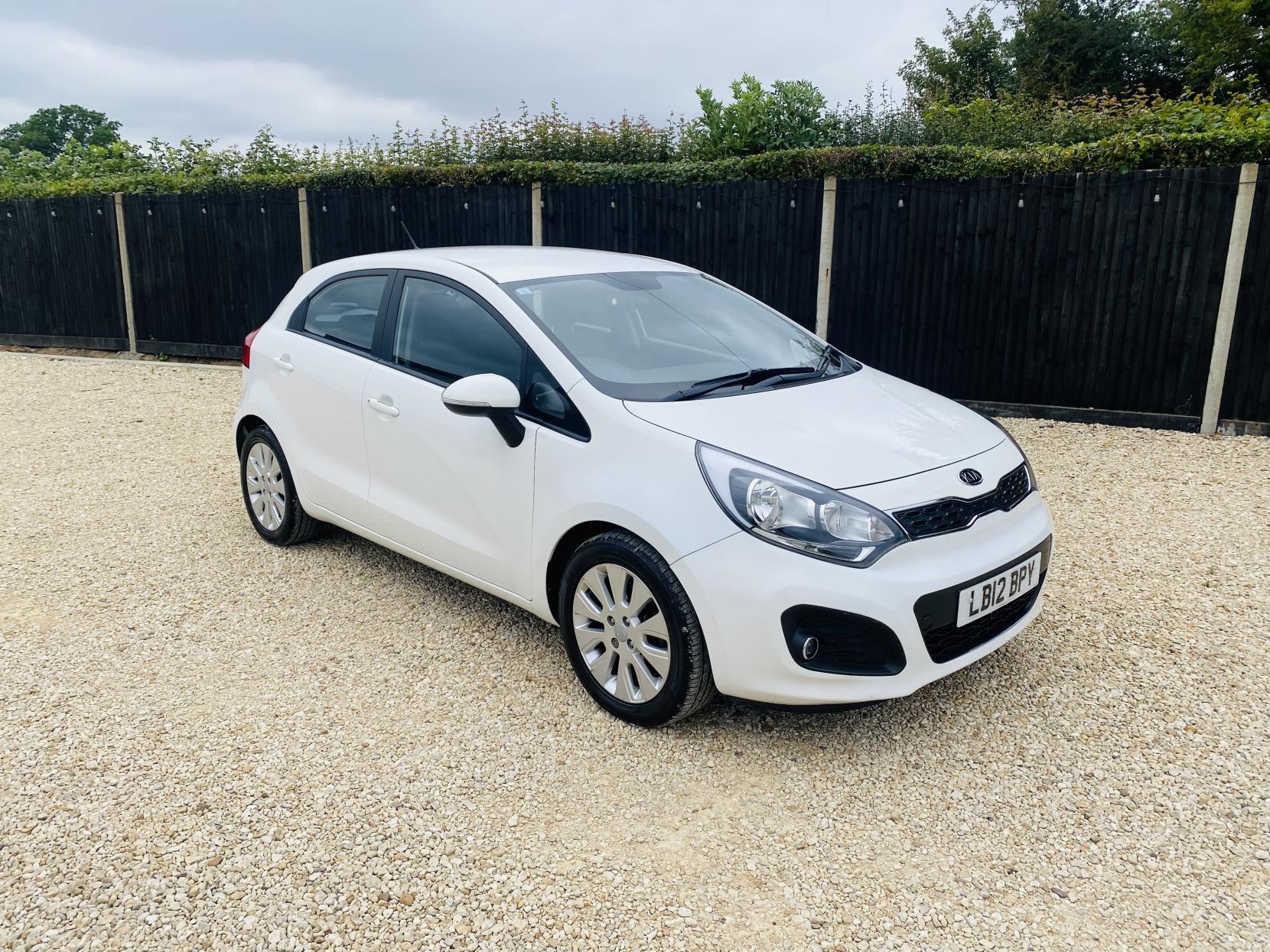 Kia Rio 1.4 2 Hatchback 5dr Petrol Auto Euro 5 (107 bhp)