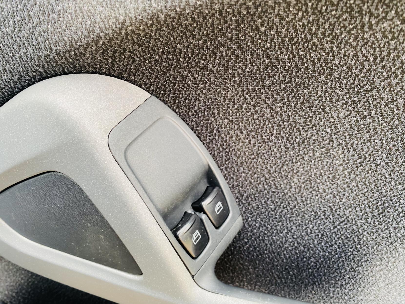 Smart fortwo 1.0 Passion Coupe 2dr Petrol Auto Euro 4 (71 bhp)