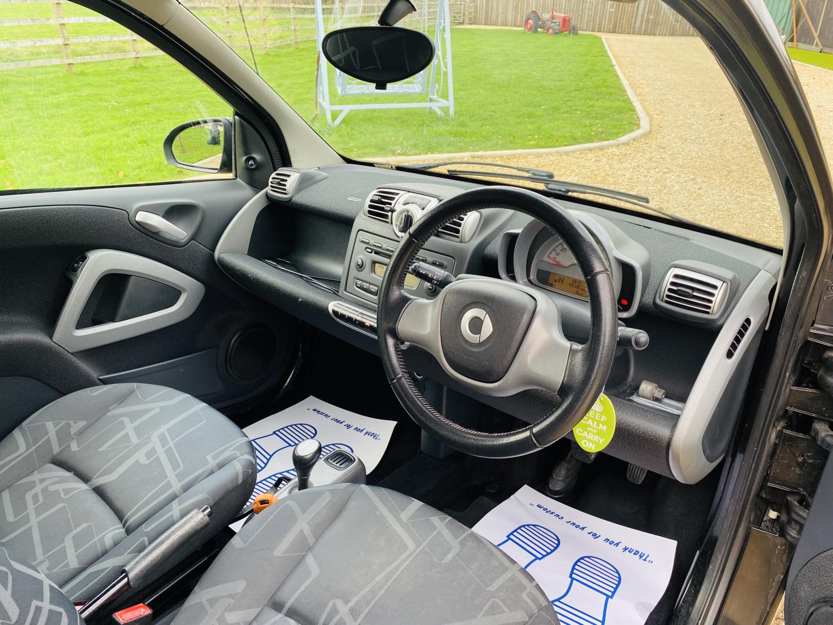 Smart fortwo 1.0 Passion Coupe 2dr Petrol Auto Euro 4 (71 bhp)