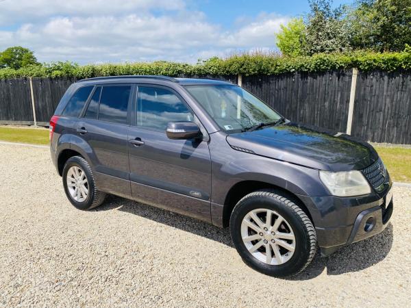 Suzuki Grand Vitara 2.4 VVT SZ5 SUV 5dr Petrol Manual 4WD Euro 5 (169 ps)