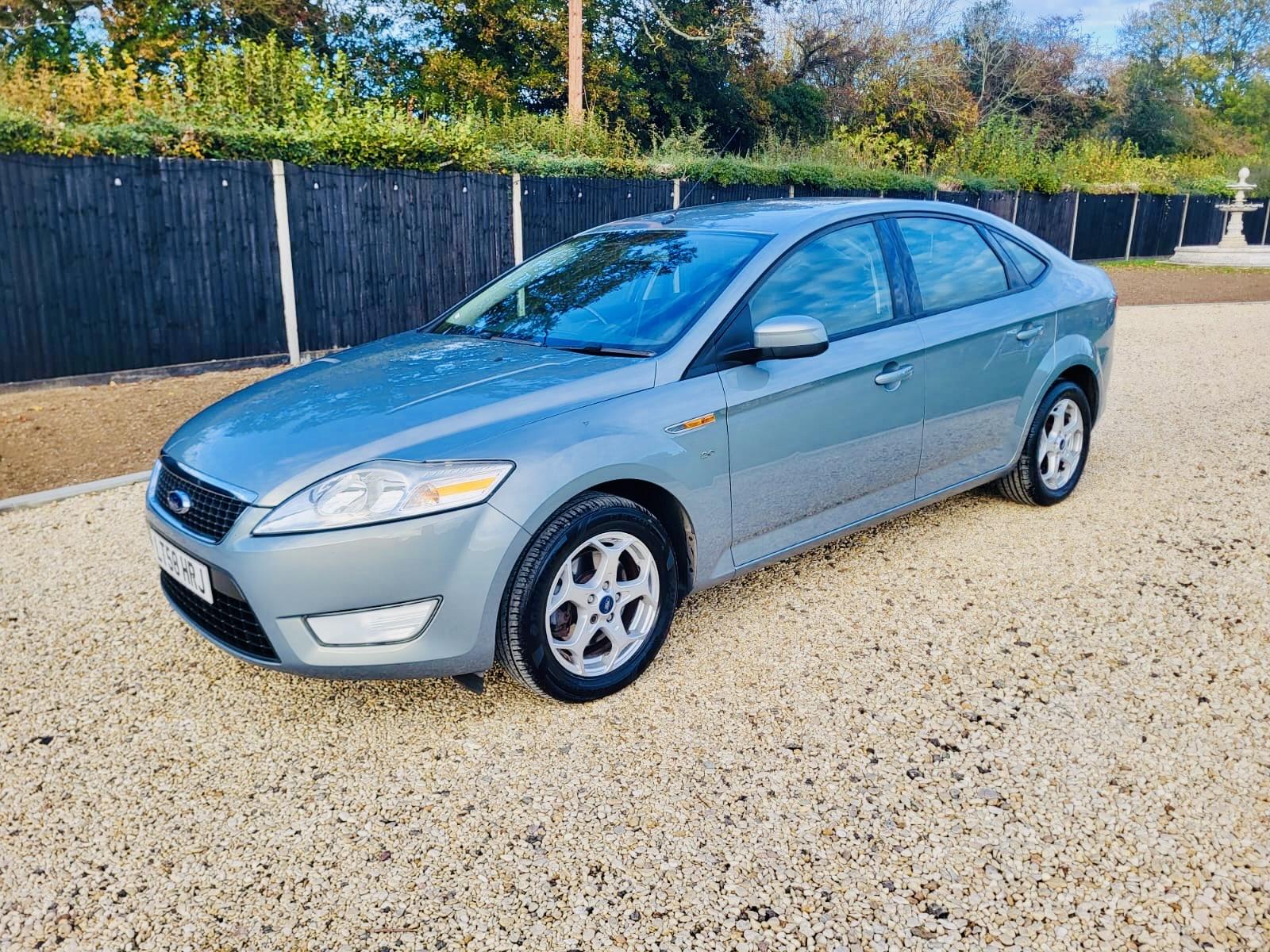 Ford Mondeo 2.0 Zetec Hatchback 5dr Petrol Manual (189 g/km, 143 bhp)