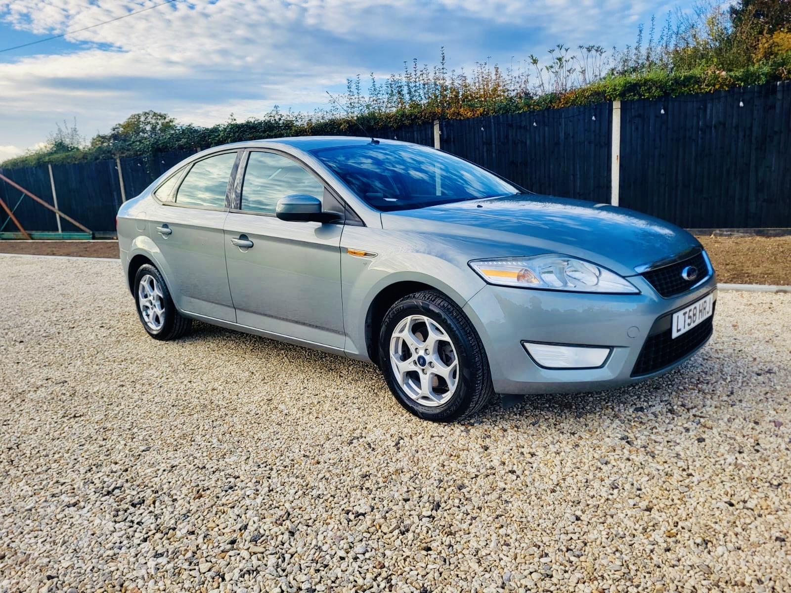 Ford Mondeo 2.0 Zetec Hatchback 5dr Petrol Manual (189 g/km, 143 bhp)