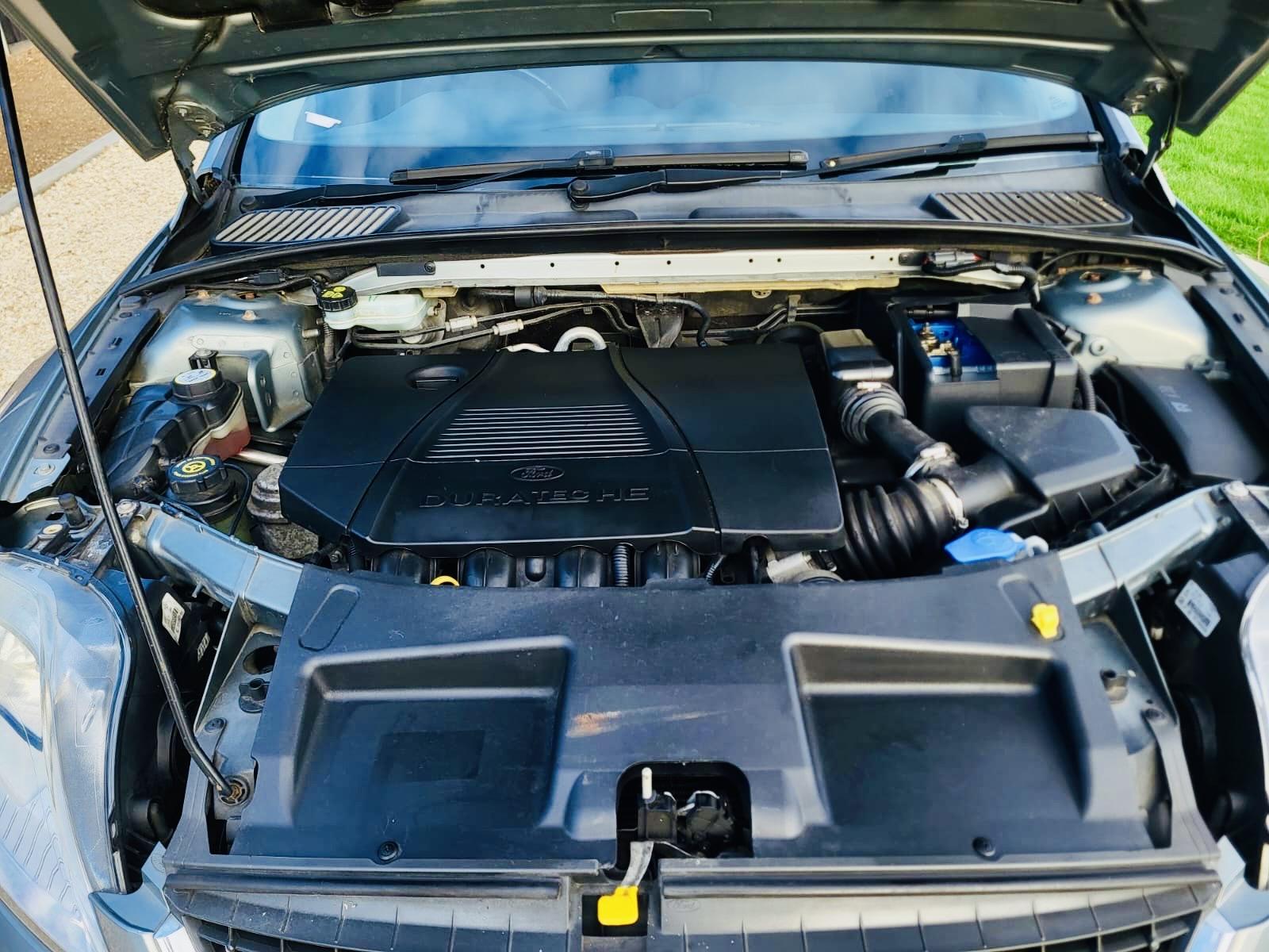 Ford Mondeo 2.0 Zetec Hatchback 5dr Petrol Manual (189 g/km, 143 bhp)