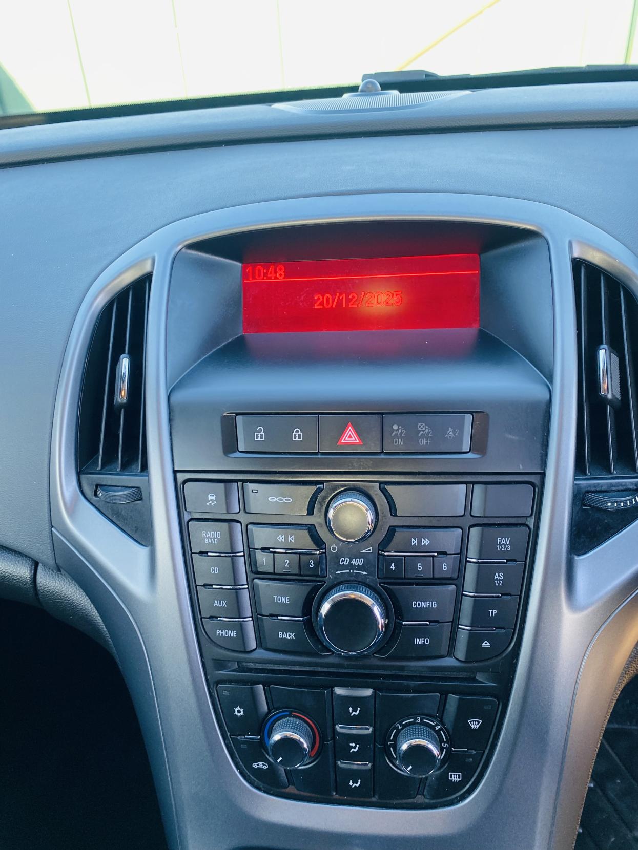 Vauxhall Astra GTC 1.4T 16V Sport Coupe 3dr Petrol Manual Euro 5 (s/s) (120 ps)