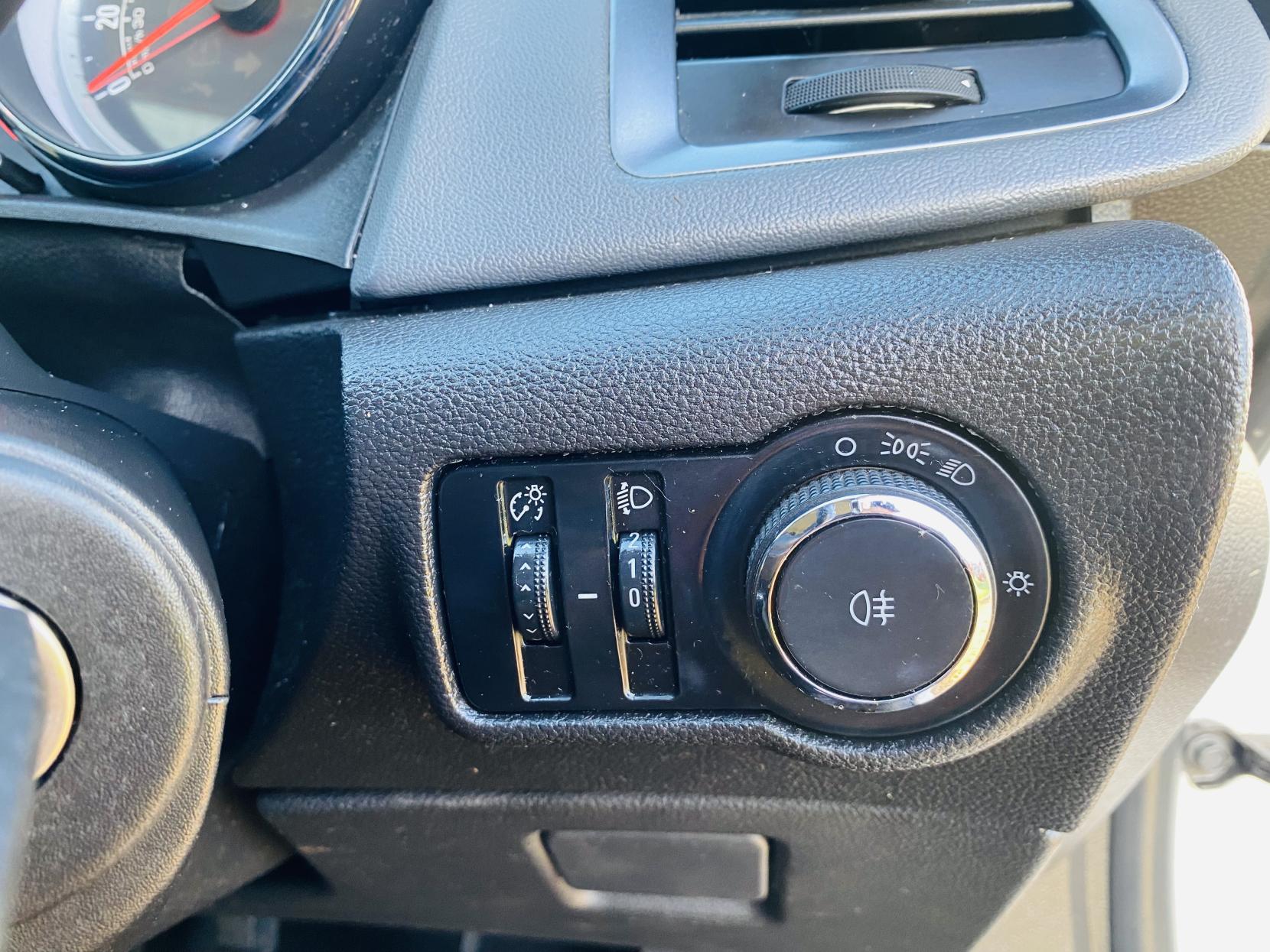 Vauxhall Astra GTC 1.4T 16V Sport Coupe 3dr Petrol Manual Euro 5 (s/s) (120 ps)