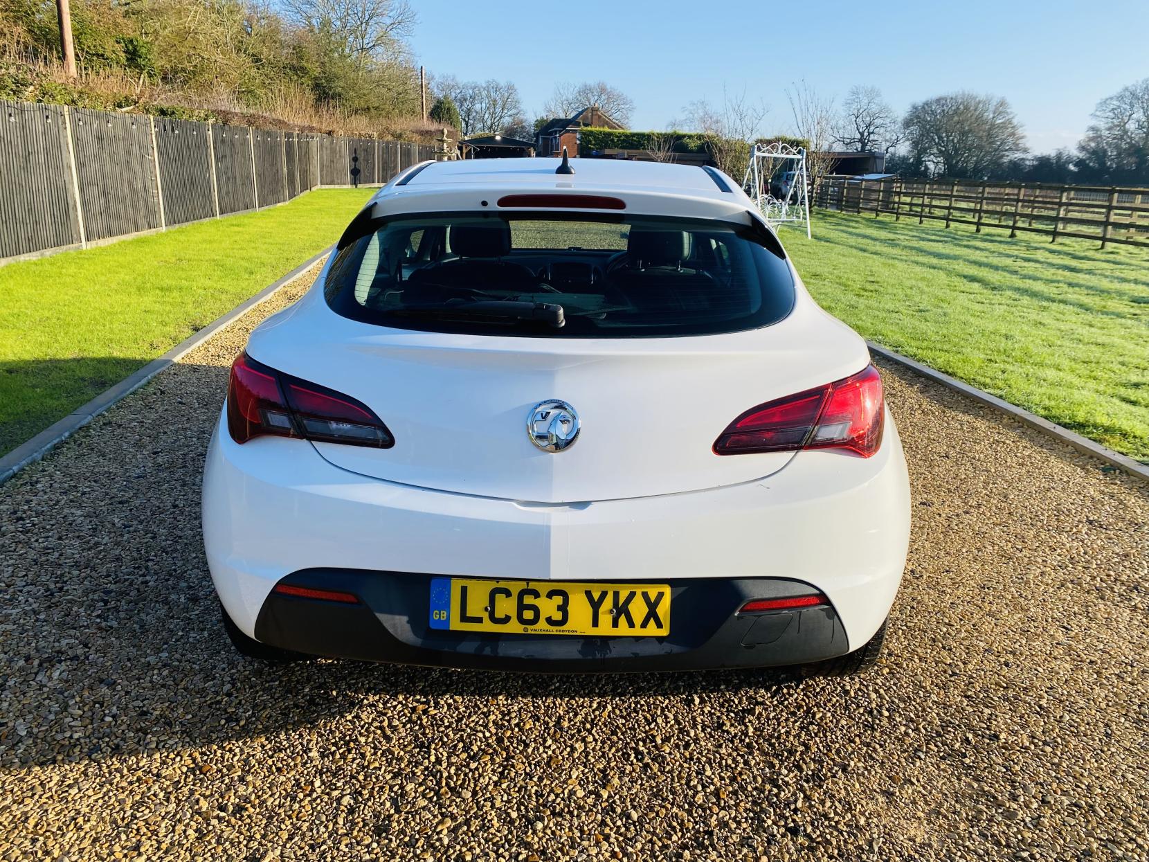 Vauxhall Astra GTC 1.4T 16V Sport Coupe 3dr Petrol Manual Euro 5 (s/s) (120 ps)