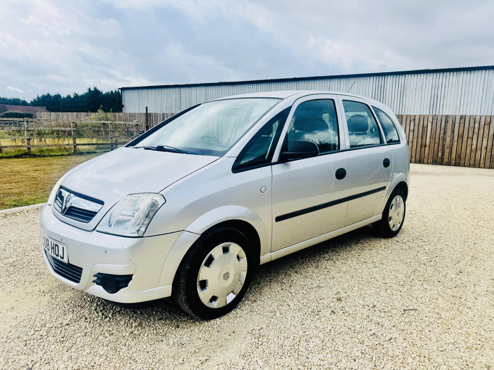 Vauxhall Meriva 1.6i 16v Life MPV 5dr Petrol Easytronic (159 g/km, 104 bhp)