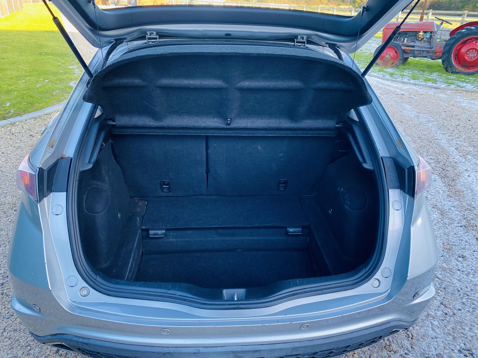 Honda Civic 1.8 i-VTEC SE Hatchback 5dr Petrol Manual (152 g/km, 138 bhp)