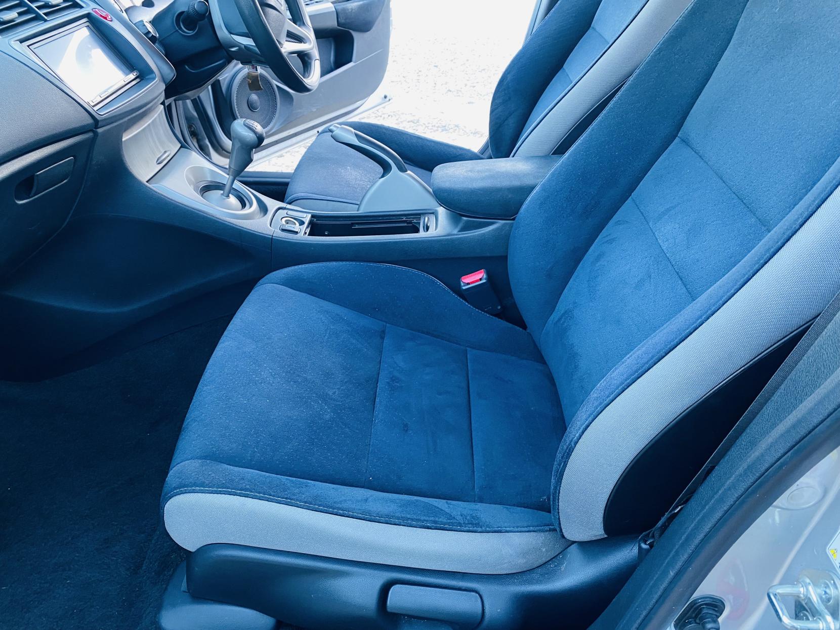 Honda Civic 1.8 i-VTEC SE Hatchback 5dr Petrol Manual (152 g/km, 138 bhp)