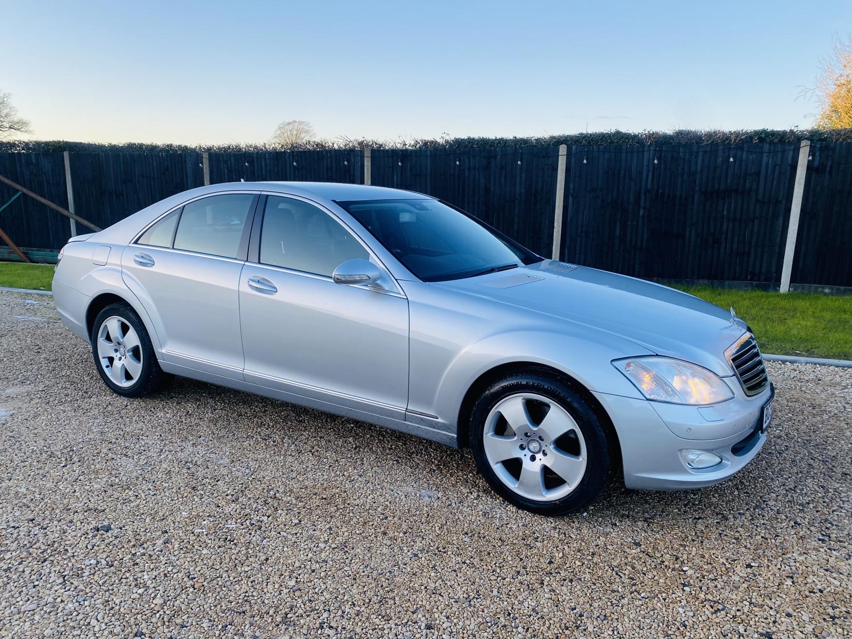 Mercedes-Benz S Class 3.0 S320 CDI V6 Saloon 4dr Diesel G-Tronic Euro 4 (231 ps)
