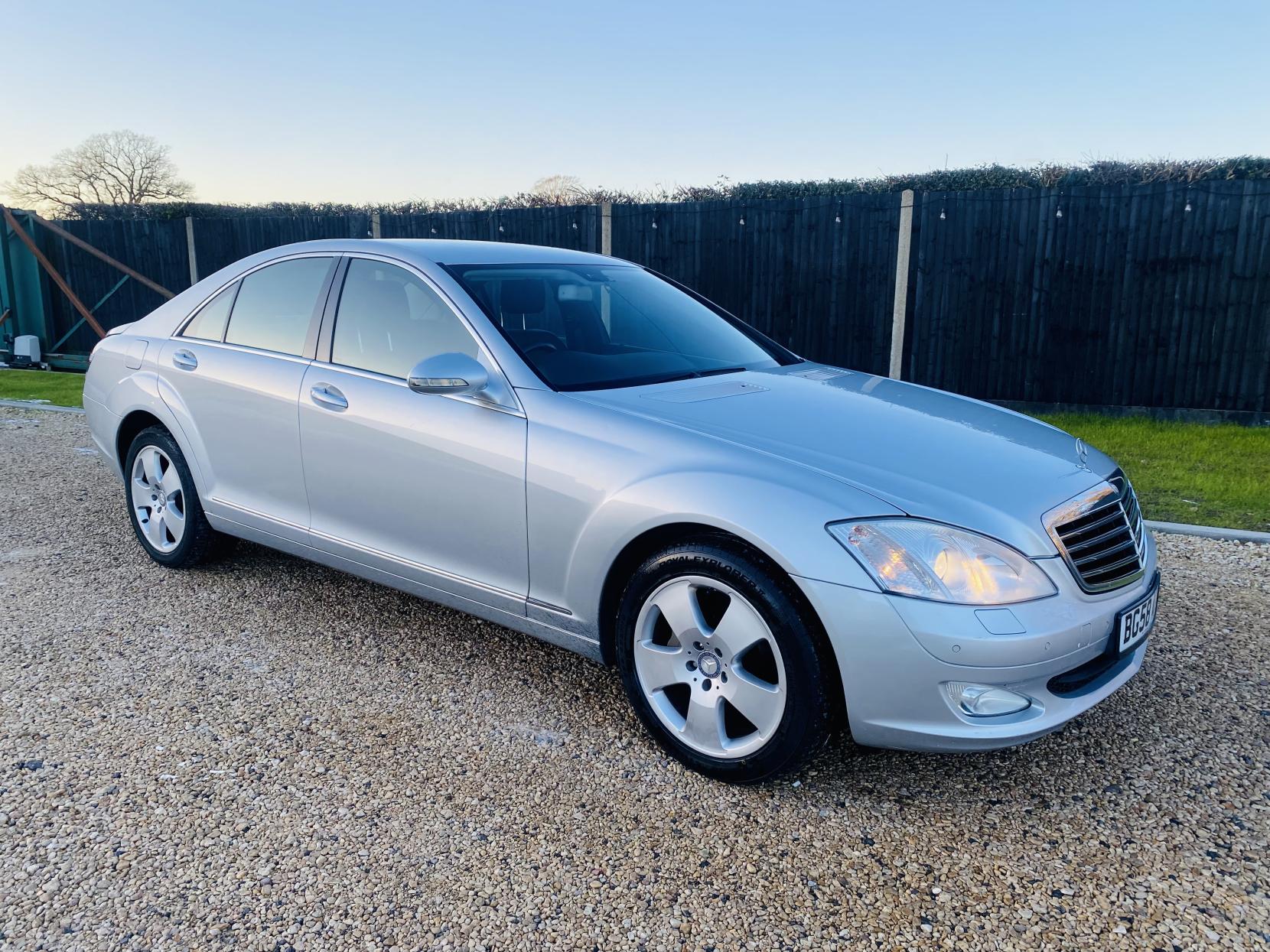 Mercedes-Benz S Class 3.0 S320 CDI V6 Saloon 4dr Diesel G-Tronic Euro 4 (231 ps)