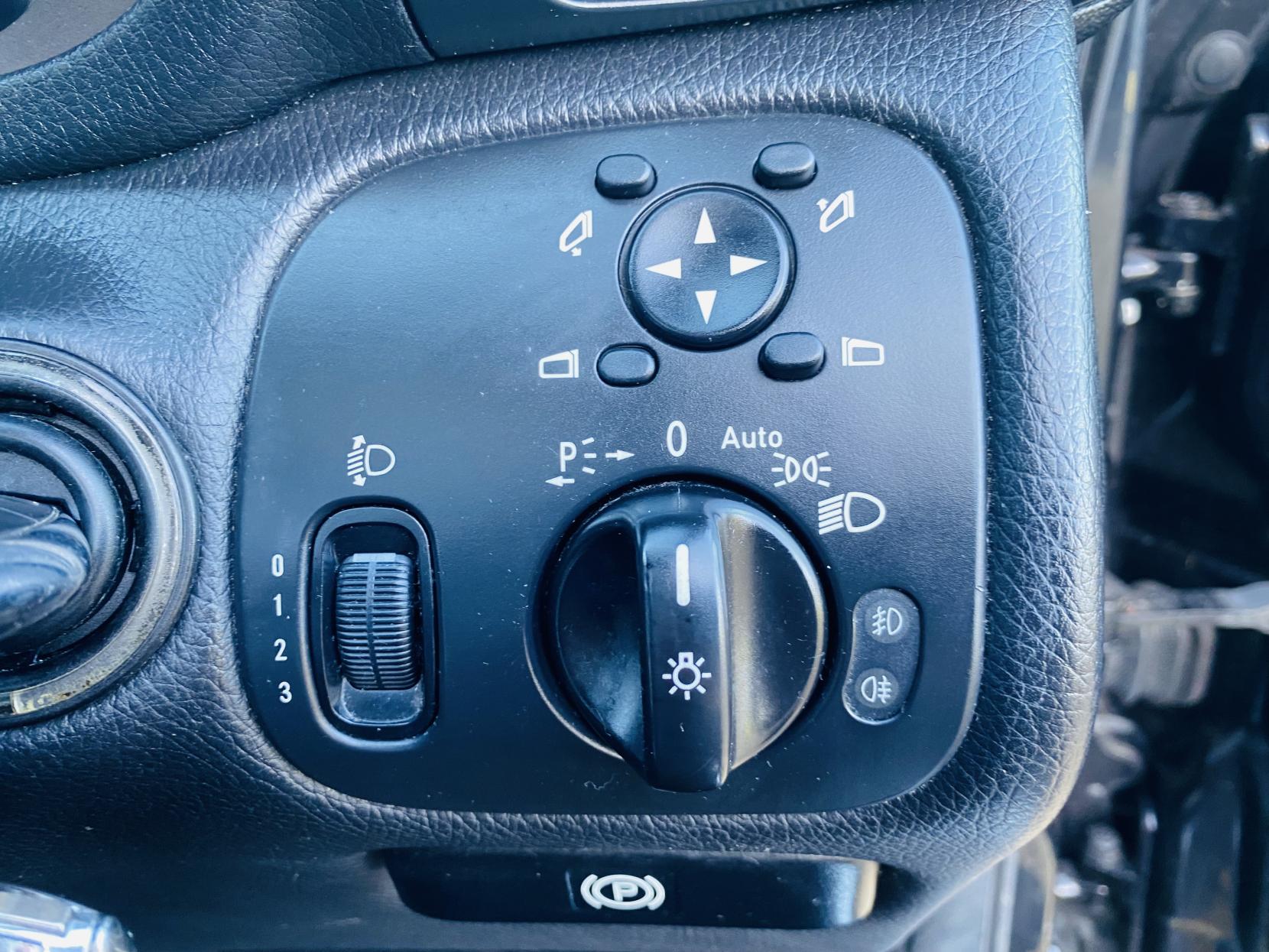 Mercedes-Benz CLC Class 2.1 CLC220 CDI Sport Coupe 3dr Diesel Auto Euro 4 (150 ps)