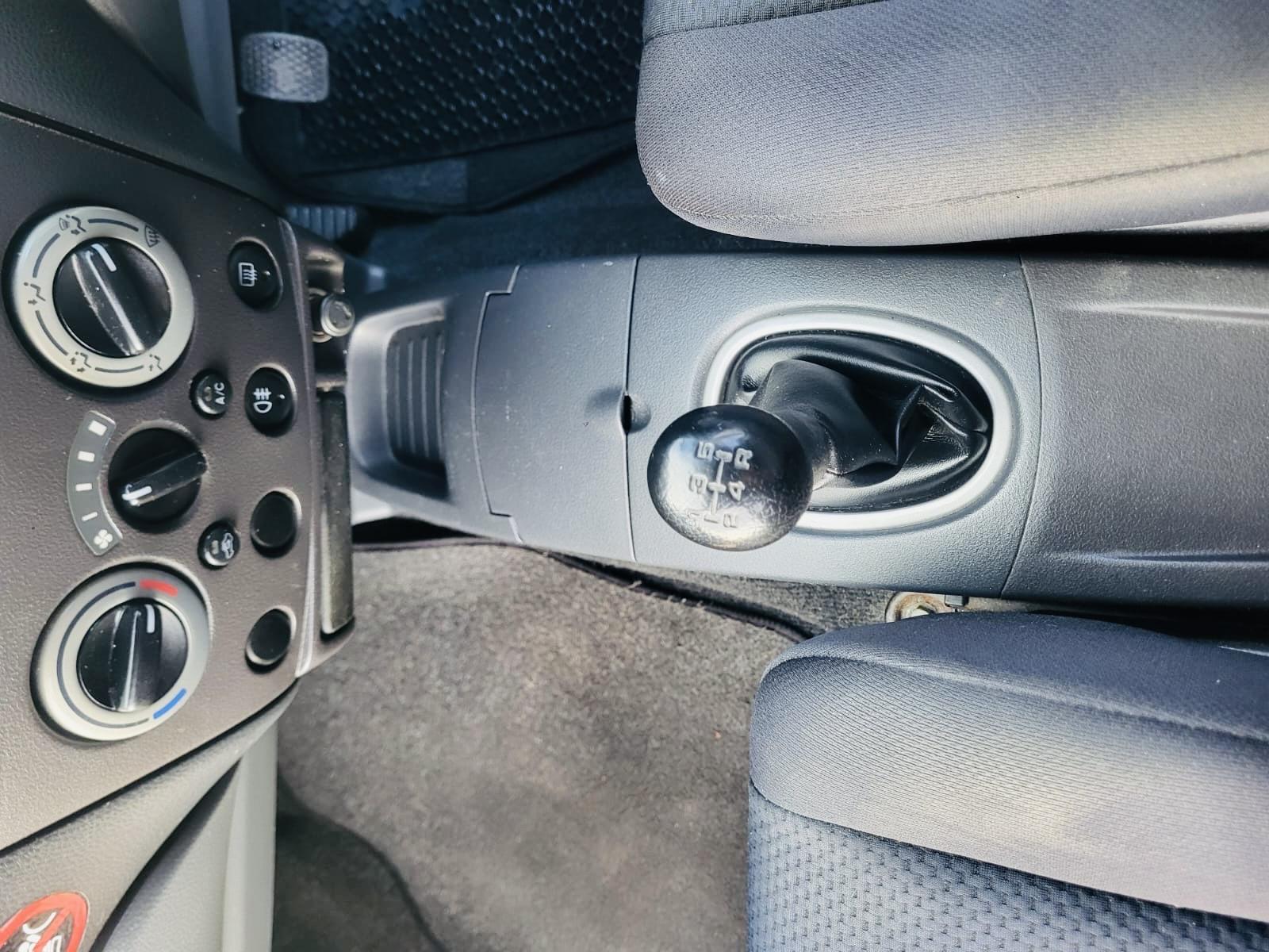 Suzuki Liana 1.6 GL Hatchback 5dr Petrol Manual (171 g/km, 101 bhp)