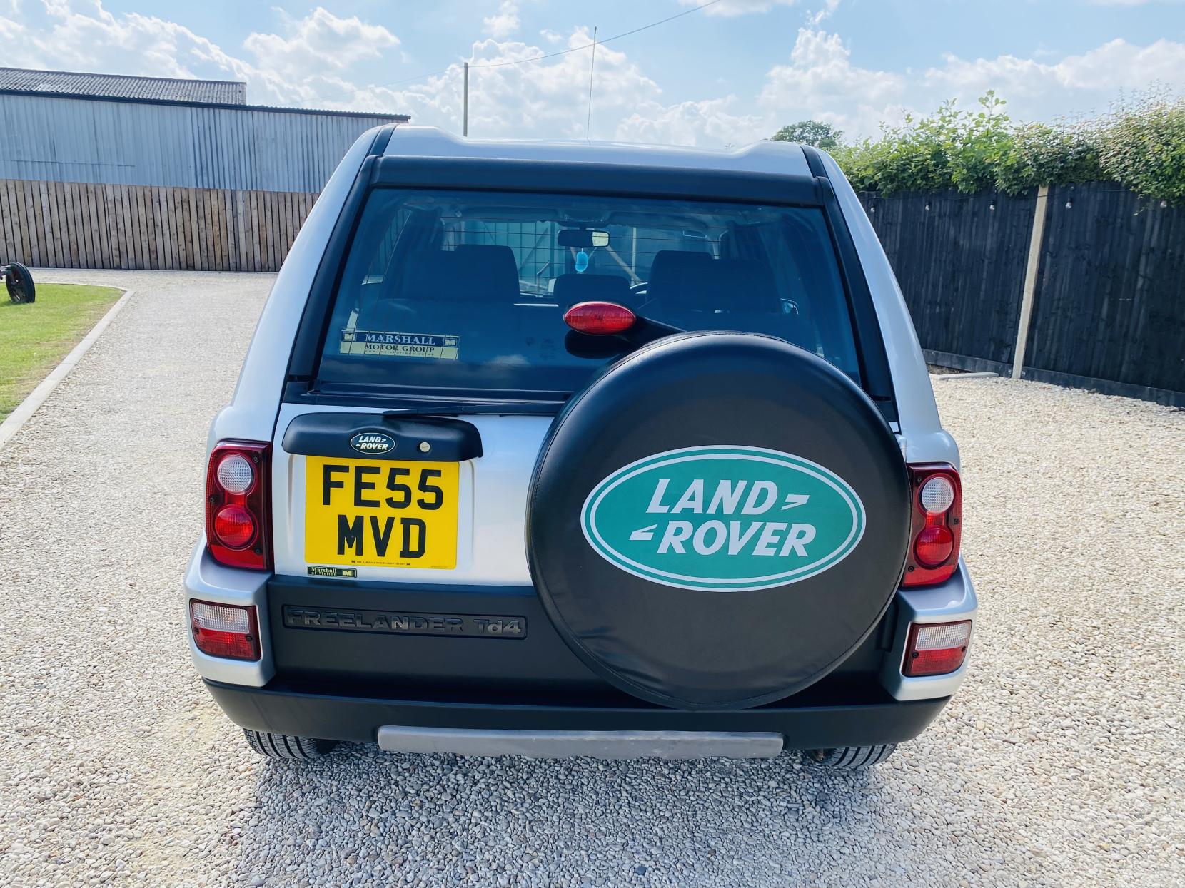Land Rover Freelander 2.0 TD4 Adventurer SUV 5dr Diesel Manual (205 g/km, 110 bhp)