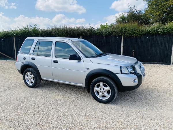 Land Rover Freelander 2.0 TD4 Adventurer SUV 5dr Diesel Manual (205 g/km, 110 bhp)