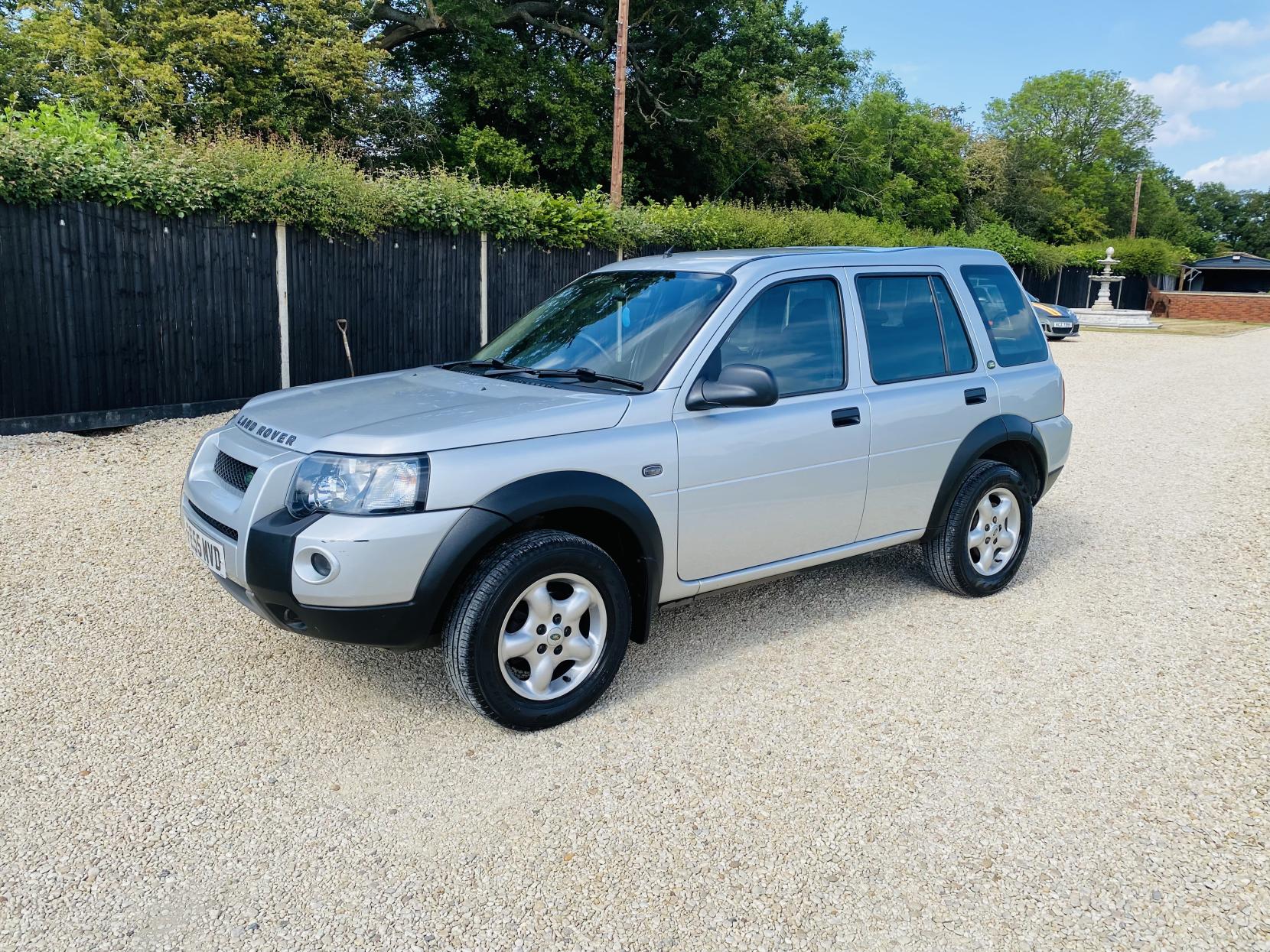 Land Rover Freelander 2.0 TD4 Adventurer SUV 5dr Diesel Manual (205 g/km, 110 bhp)