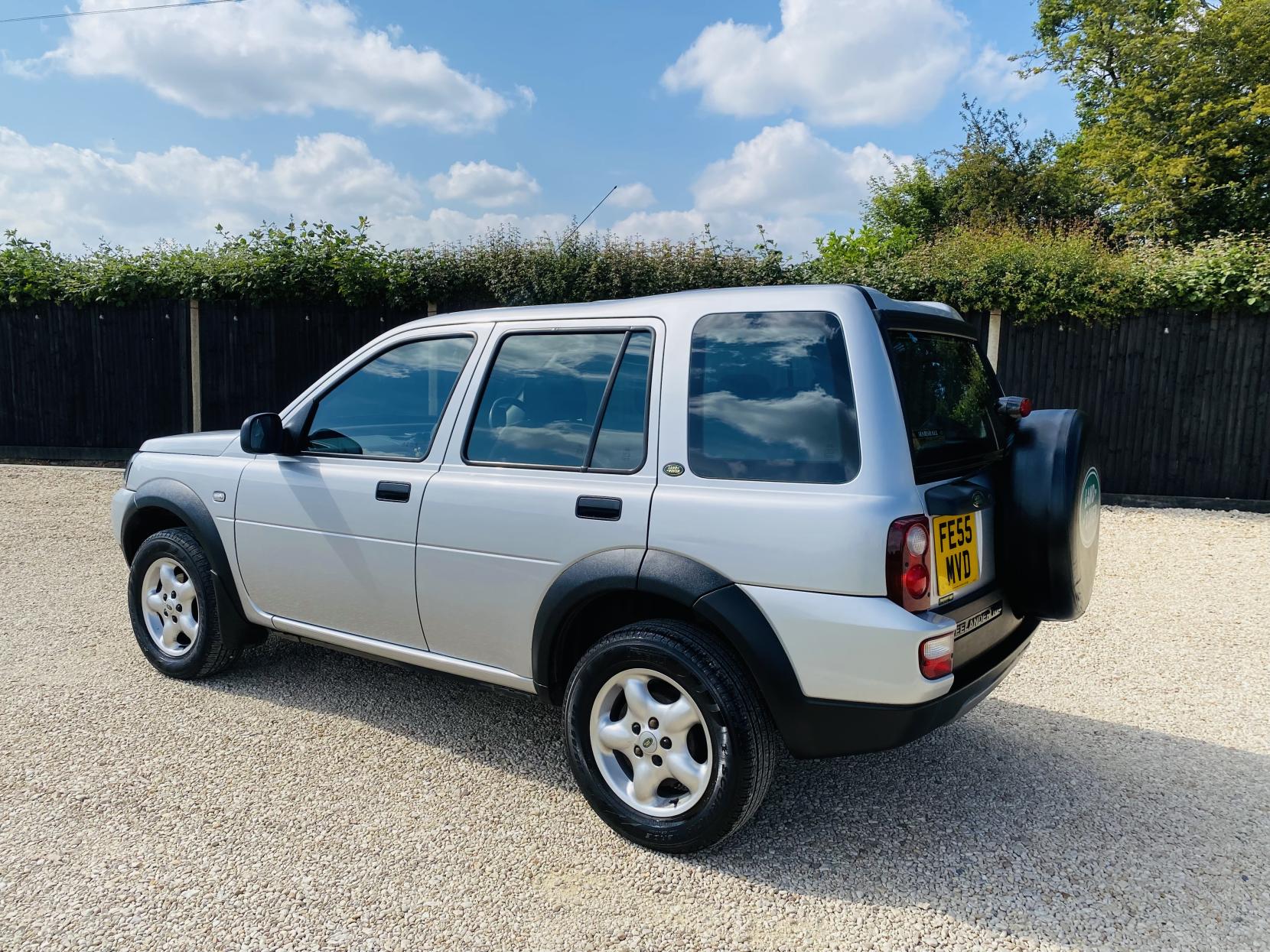 Land Rover Freelander 2.0 TD4 Adventurer SUV 5dr Diesel Manual (205 g/km, 110 bhp)