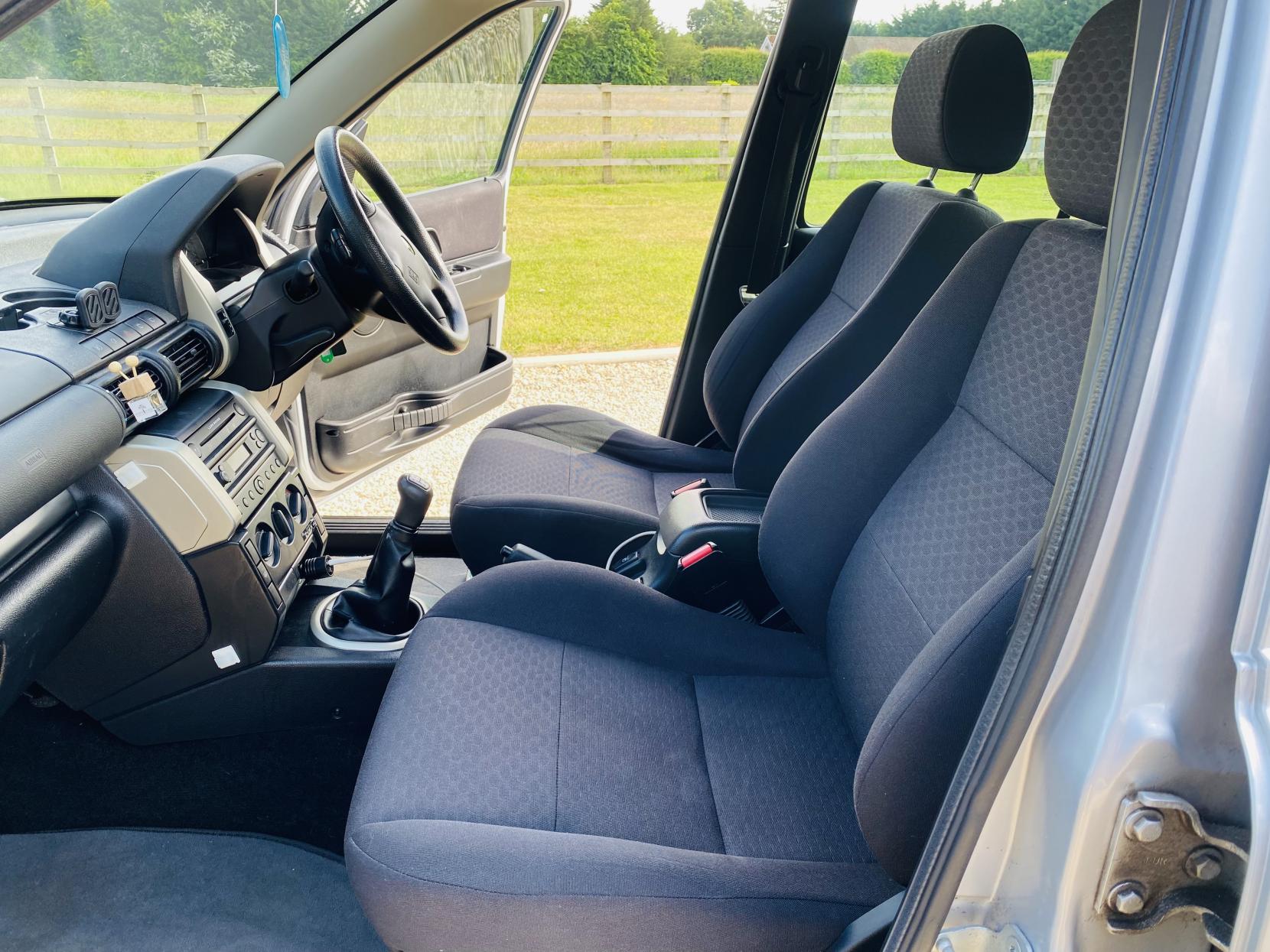 Land Rover Freelander 2.0 TD4 Adventurer SUV 5dr Diesel Manual (205 g/km, 110 bhp)