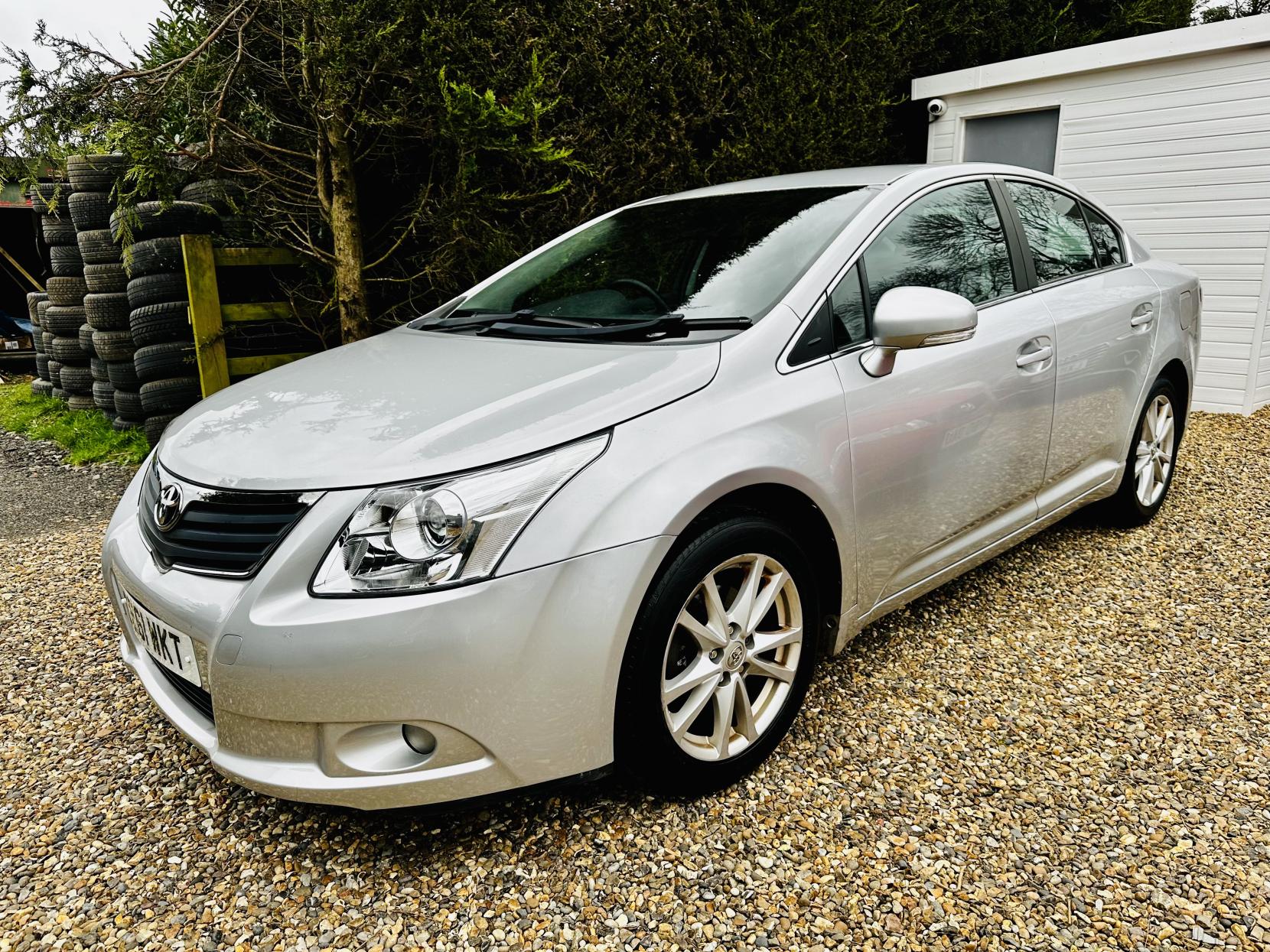 Toyota Avensis 1.8 V-Matic TR Saloon 4dr Petrol Multidrive Euro 5 (146 ps)