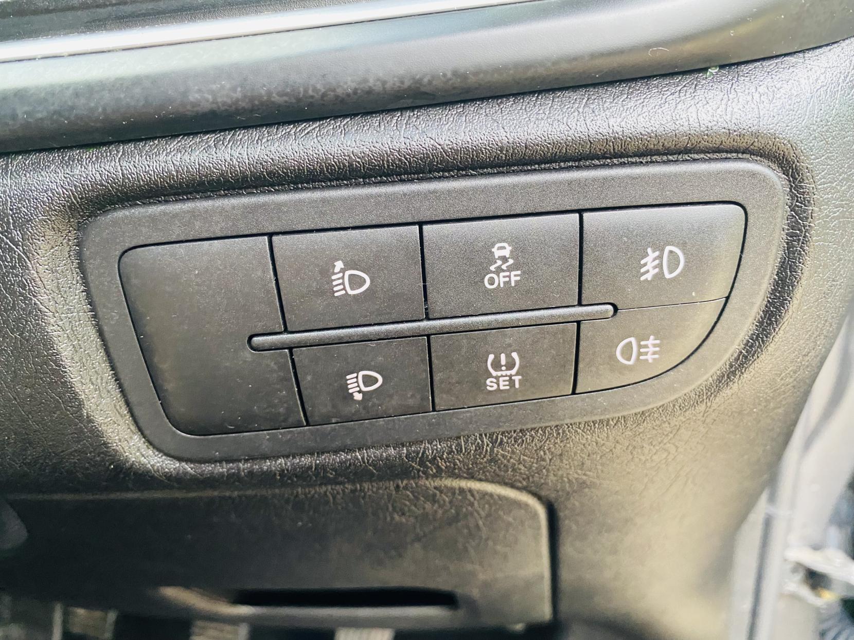 Fiat Tipo 1.4 MPI Lounge Hatchback 5dr Petrol Manual Euro 6 (95 ps)