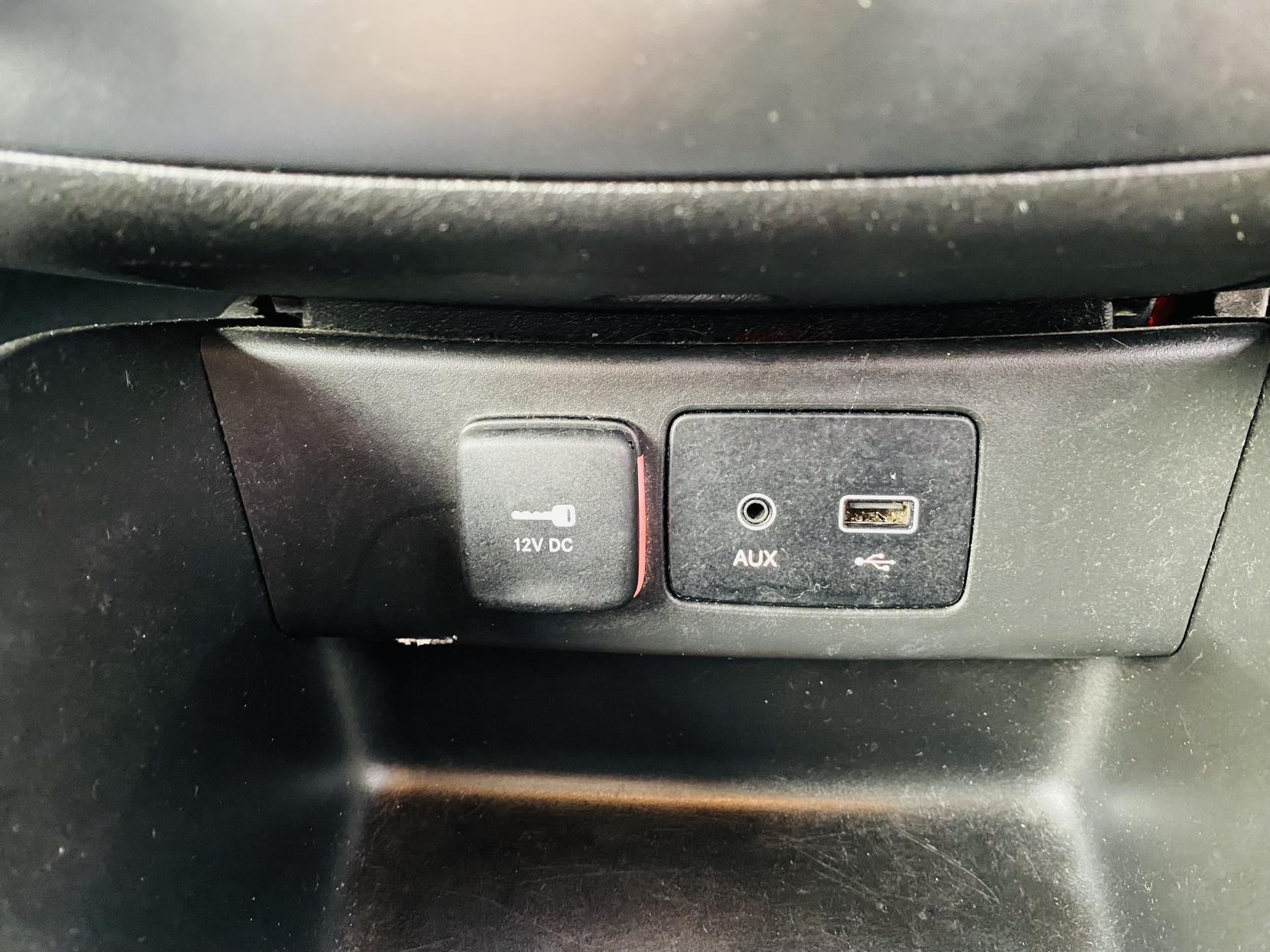 Fiat Tipo 1.4 MPI Lounge Hatchback 5dr Petrol Manual Euro 6 (95 ps)